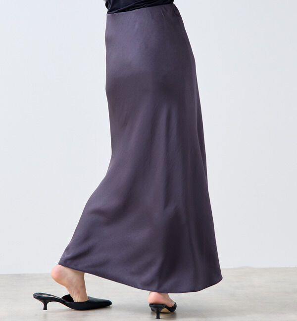 SOFFITTO「バイアスフレアーサテンスカート」|スカート|