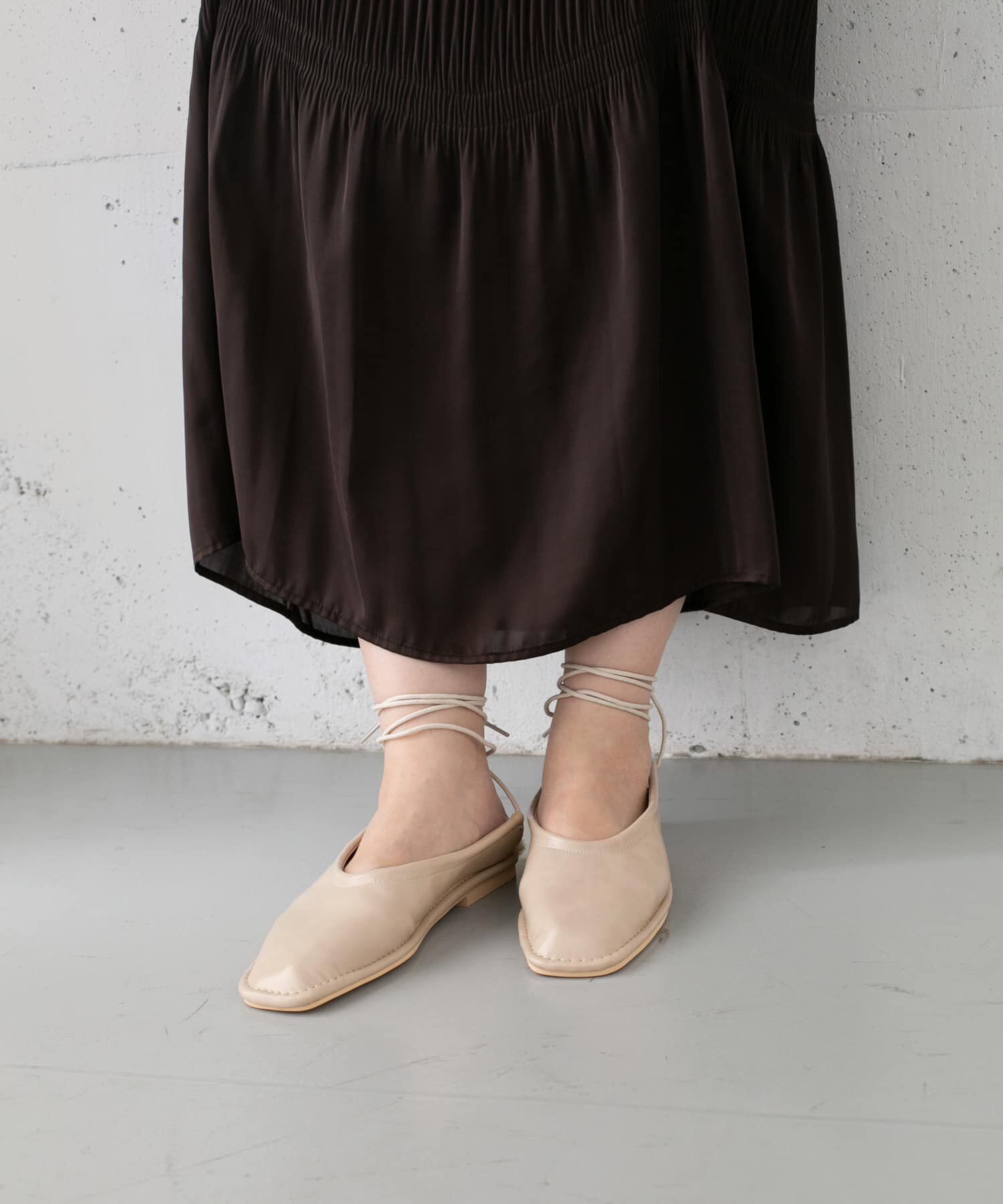  「スクエアステッチレースアップパンプス&there4;」|パンプス|ベージュ