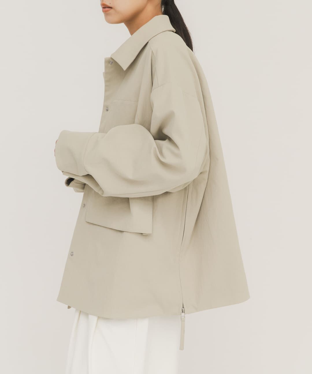  「ポケットディティールジャケット」|ノーカラーコート|