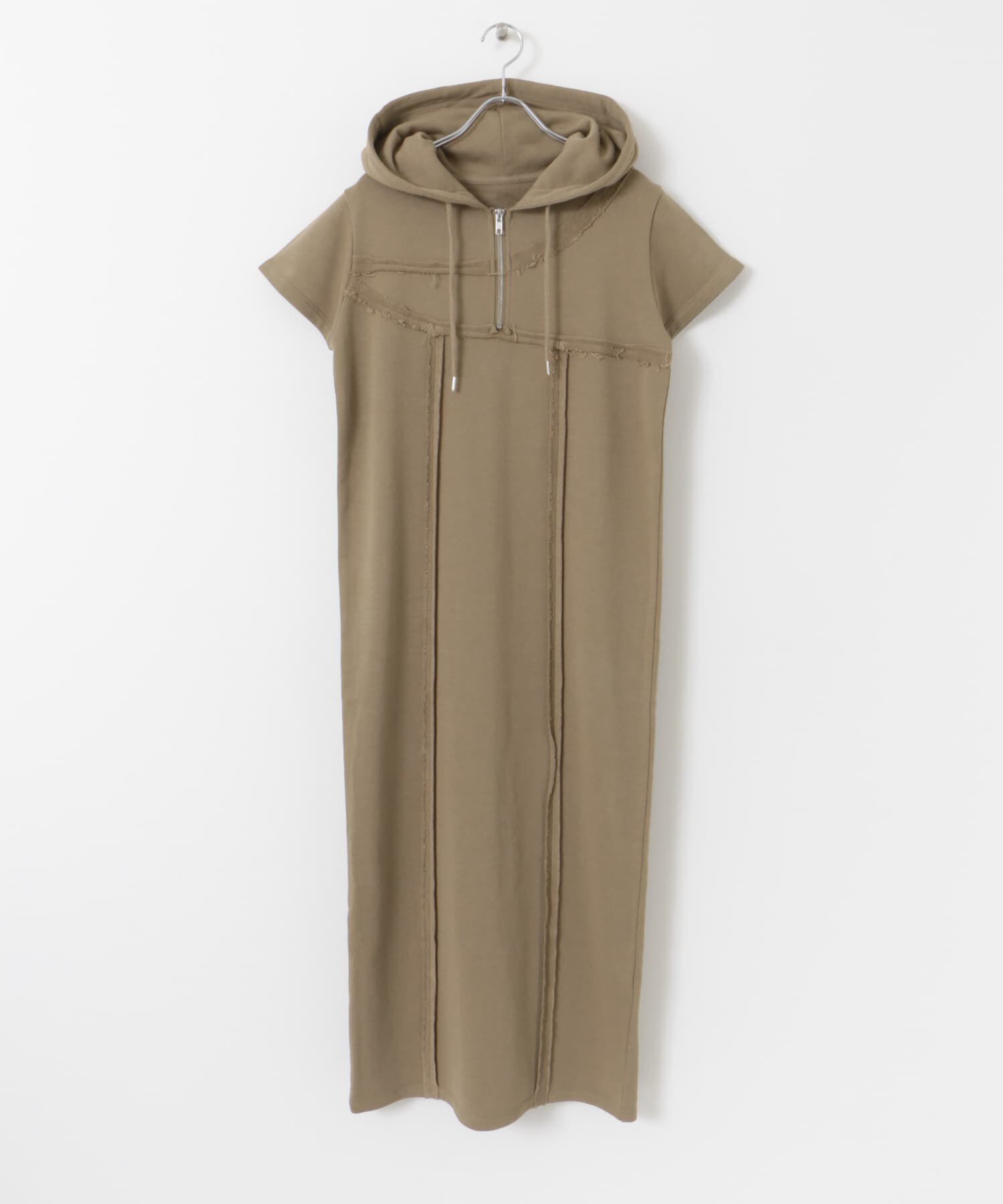 SENSE OF PLACE by URBAN RESEARCH「フーディージップワンピース」|ワンピース|