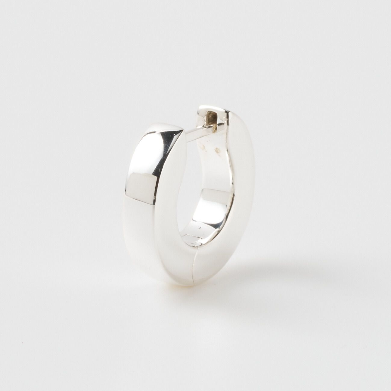  「LAURA LOMBARDI PERSA EARRINGS SILVER」|ピアス|