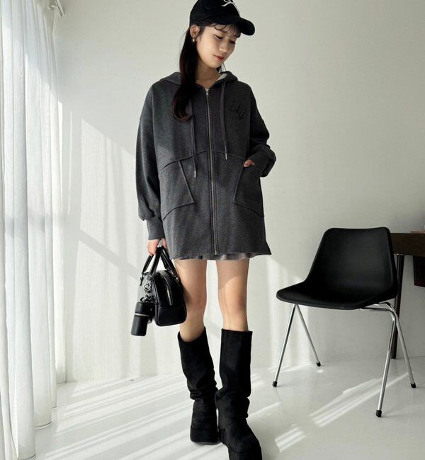  「【WEB限定】ビッグシルエットジップパーカー／裏毛」|プルオーバー|