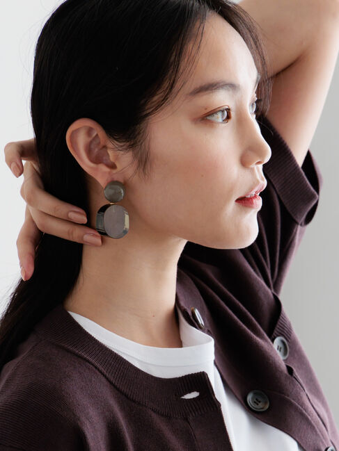 Te chichi「オーバルモチーフピアス」|ピアス|グレー