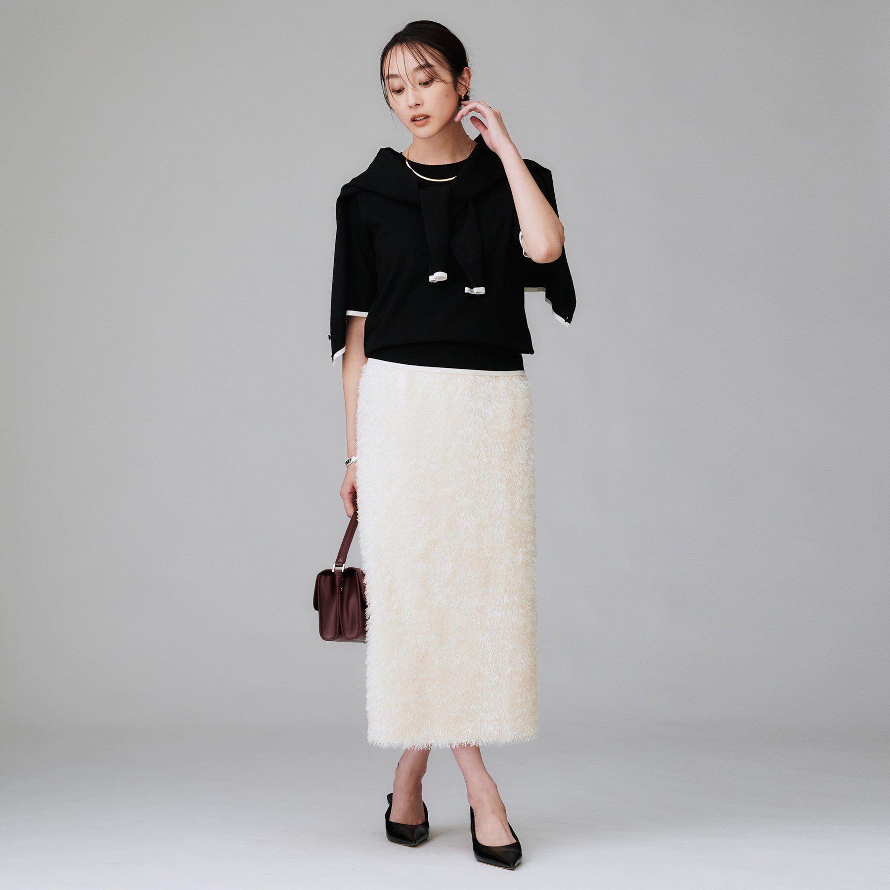 UNTITLED「【アンサンブル可/薄手】ベーシッククルーネックカーディガン」|カーディガン|