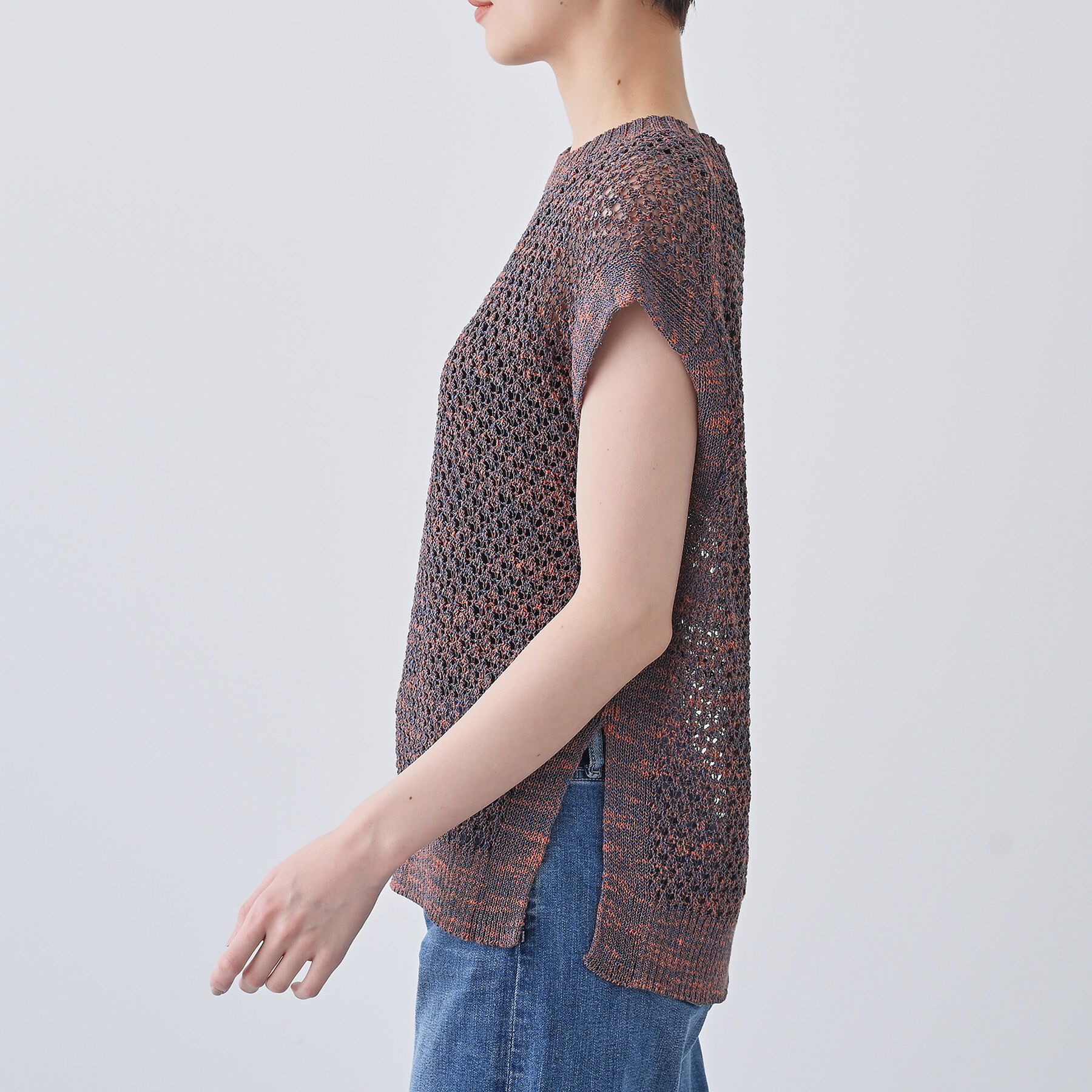 INDIVI「【ファンシー素材】透かし柄ニットベスト」|ベスト・ジレ|