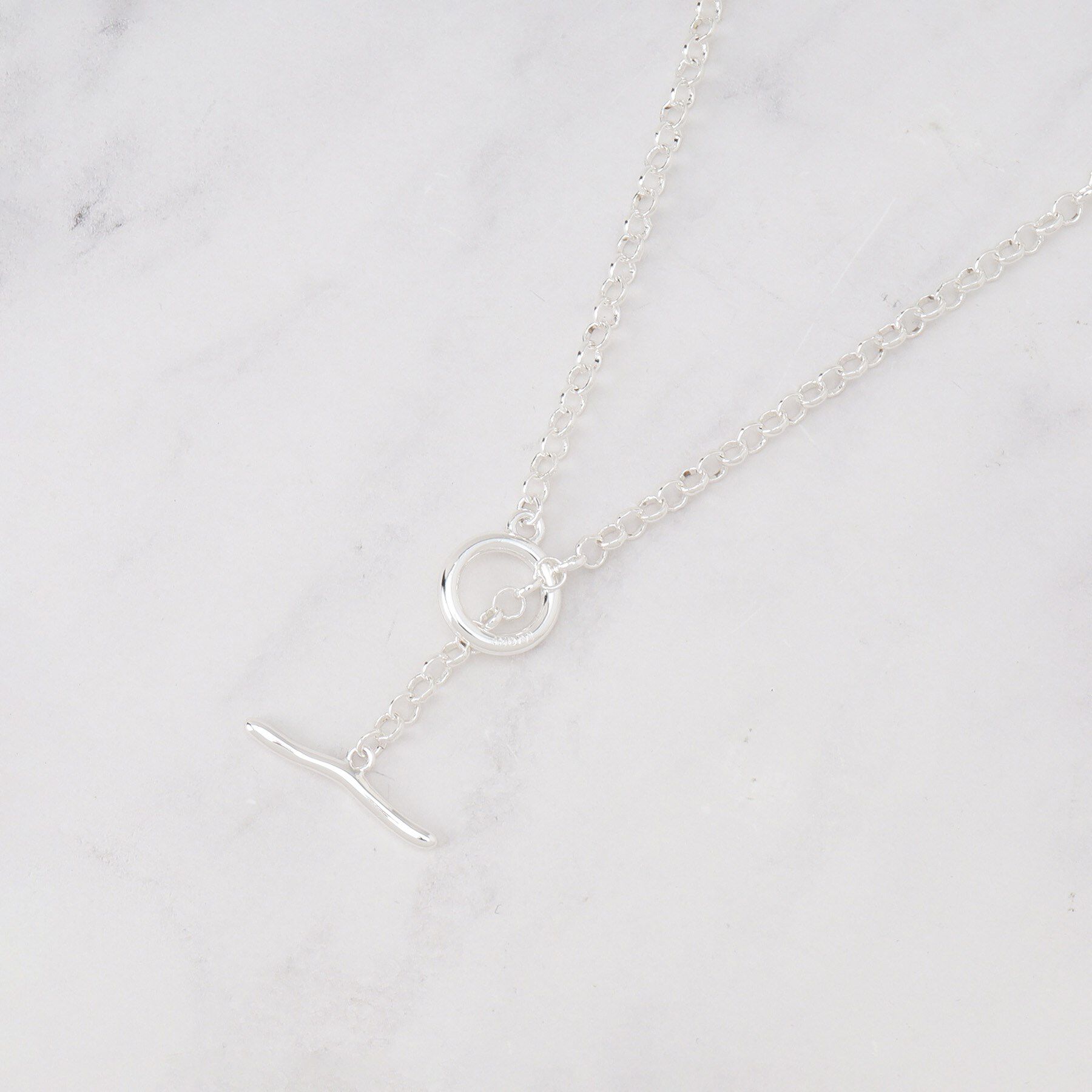 INDIVI「バイカラーショートネックレス」|ネックレス|シルバー(006)