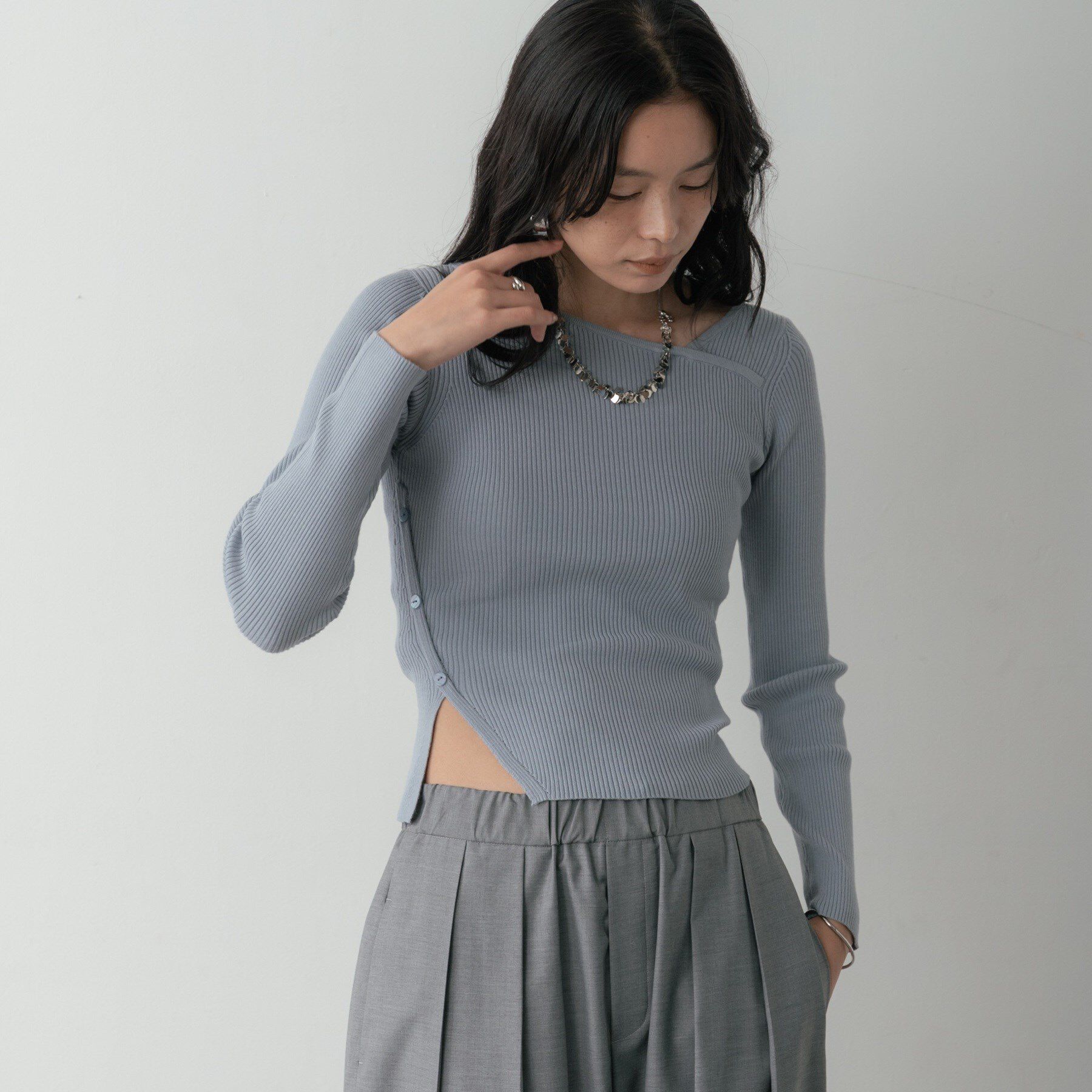 GALLEST「オフショルスリットリブニット」|ニット・セーター|サックスブルー(09