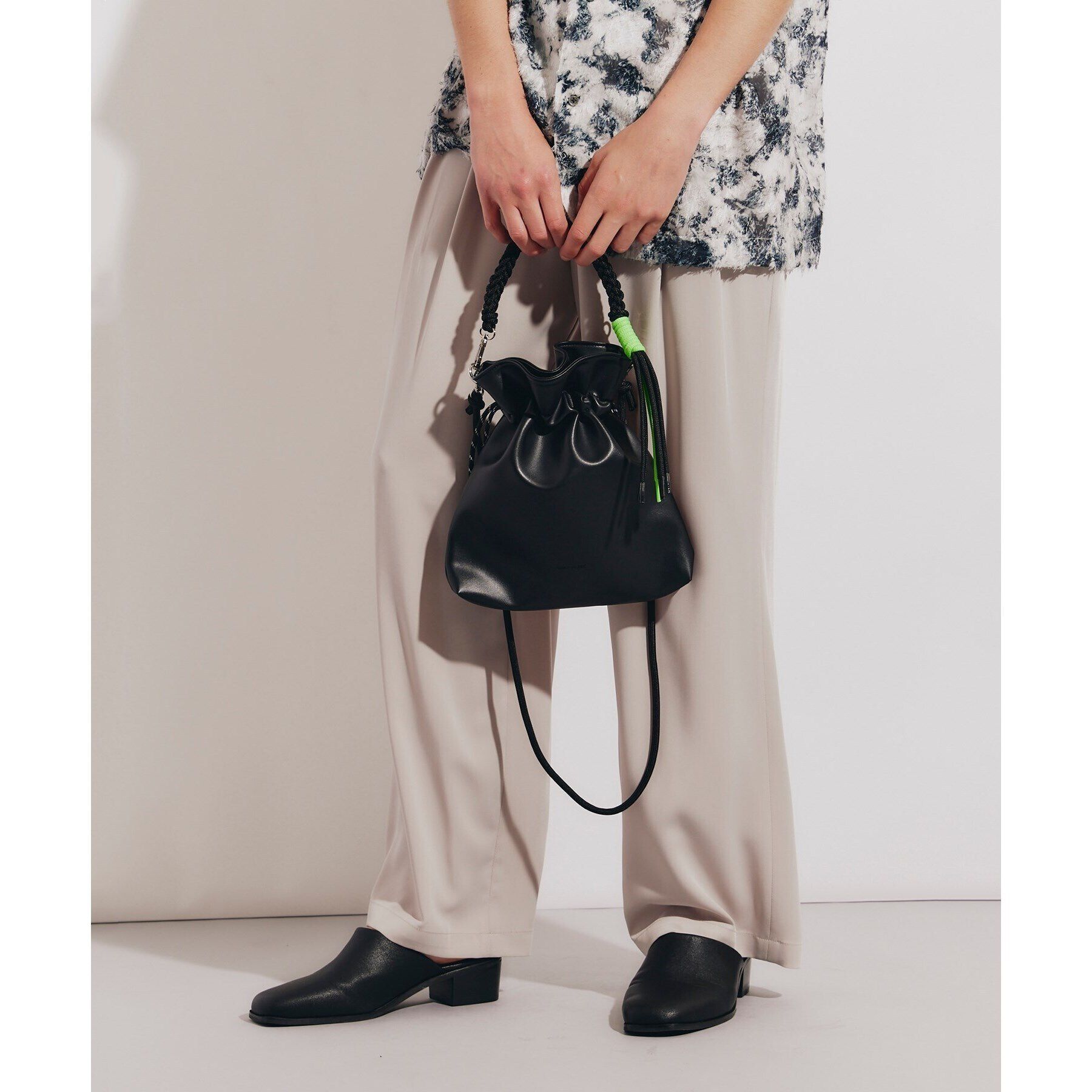 tk.TAKEO KIKUCHI「ADAMPATEK 別注 アソート巾着ショルダーバッグ」|ショルダー・メッセンジャー|