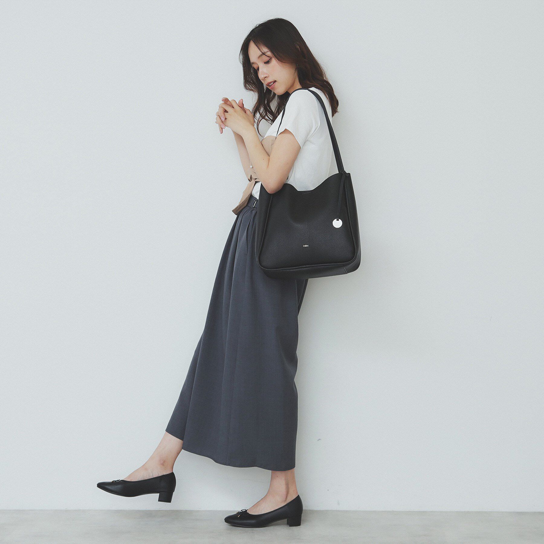 index「【A4サイズ収納可能】コインチャーム付きトートバッグ」|トートバッグ|