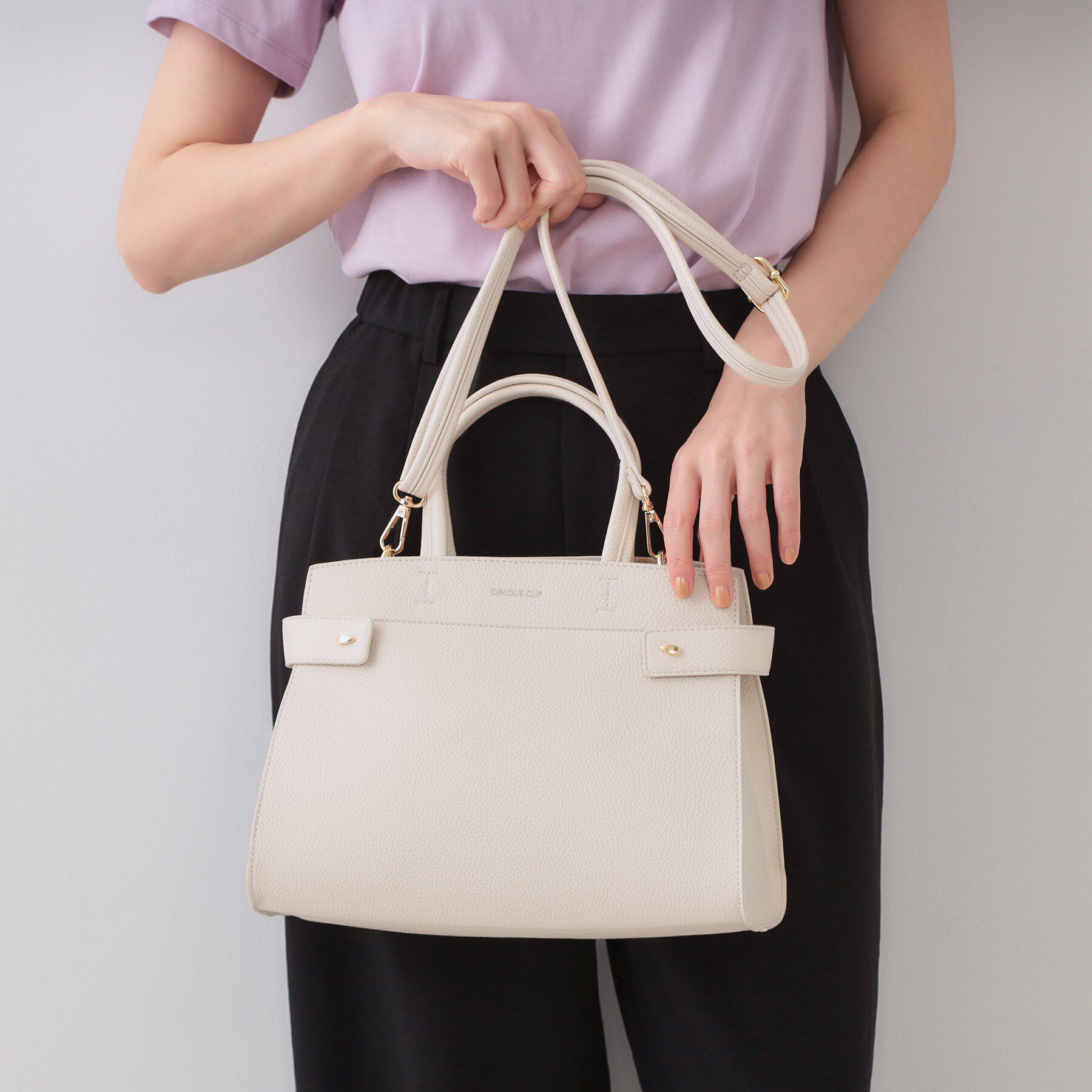 OPAQUE.CLIP「【軽量/2WAY/通勤対応】コメットデザインミドルバッグ」|ショルダー・メッセンジャー|アイボリー(004)