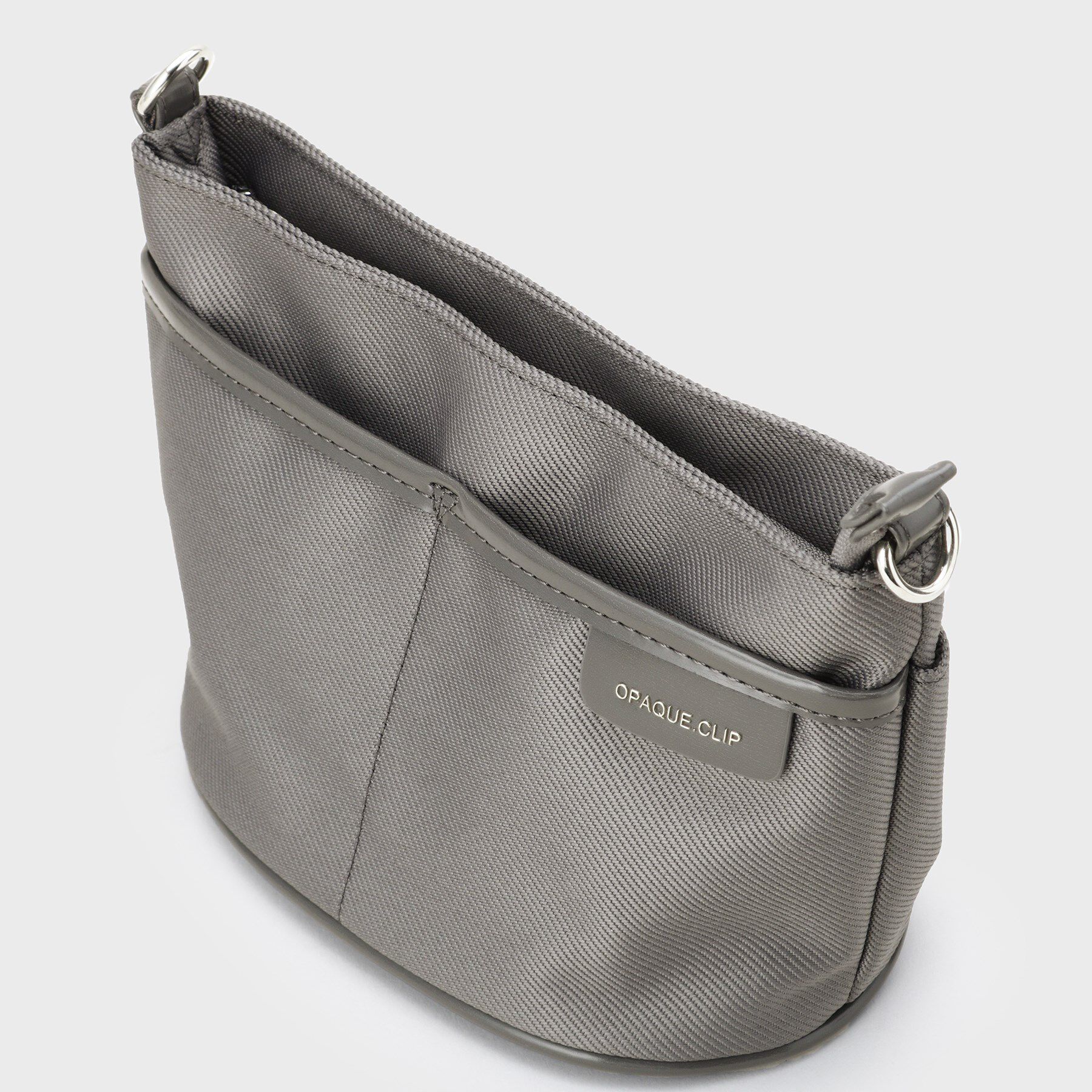OPAQUE.CLIP「【マルチWAY】ミニショルダーとしても使える！バッグインポーチ付きミドルトートバッグ」|トートバッグ|