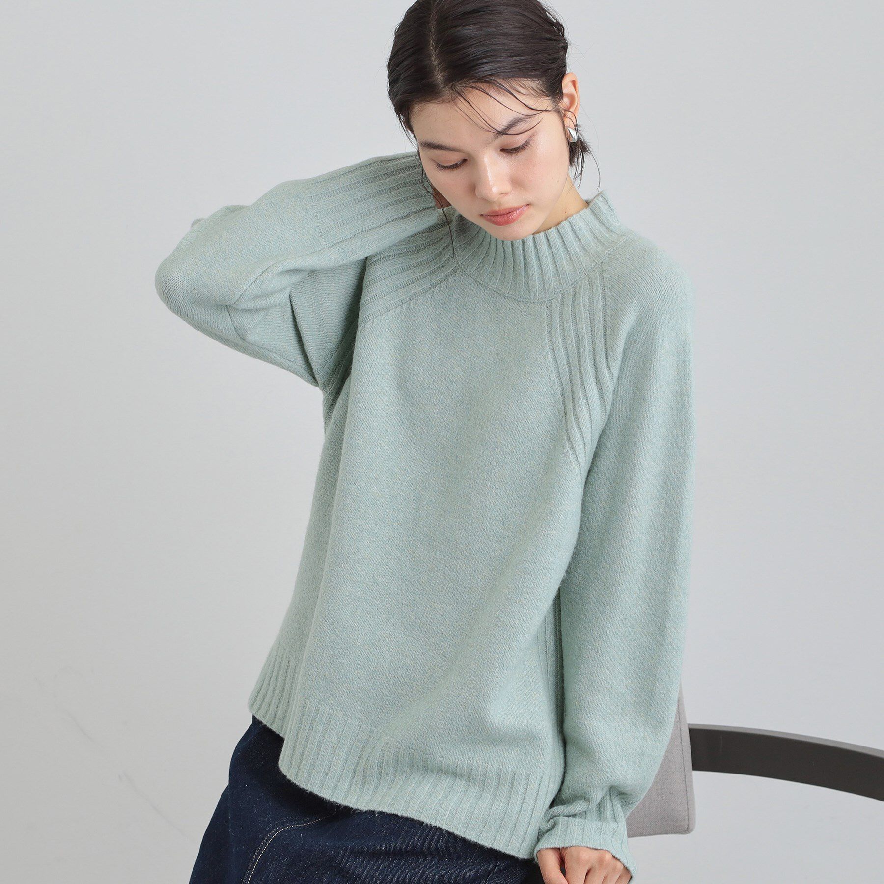 THE SHOP TK「ふんわり柔らかきれい色 ウール混ハイネックニット」|ニット・セーター|ミントグリーン(02