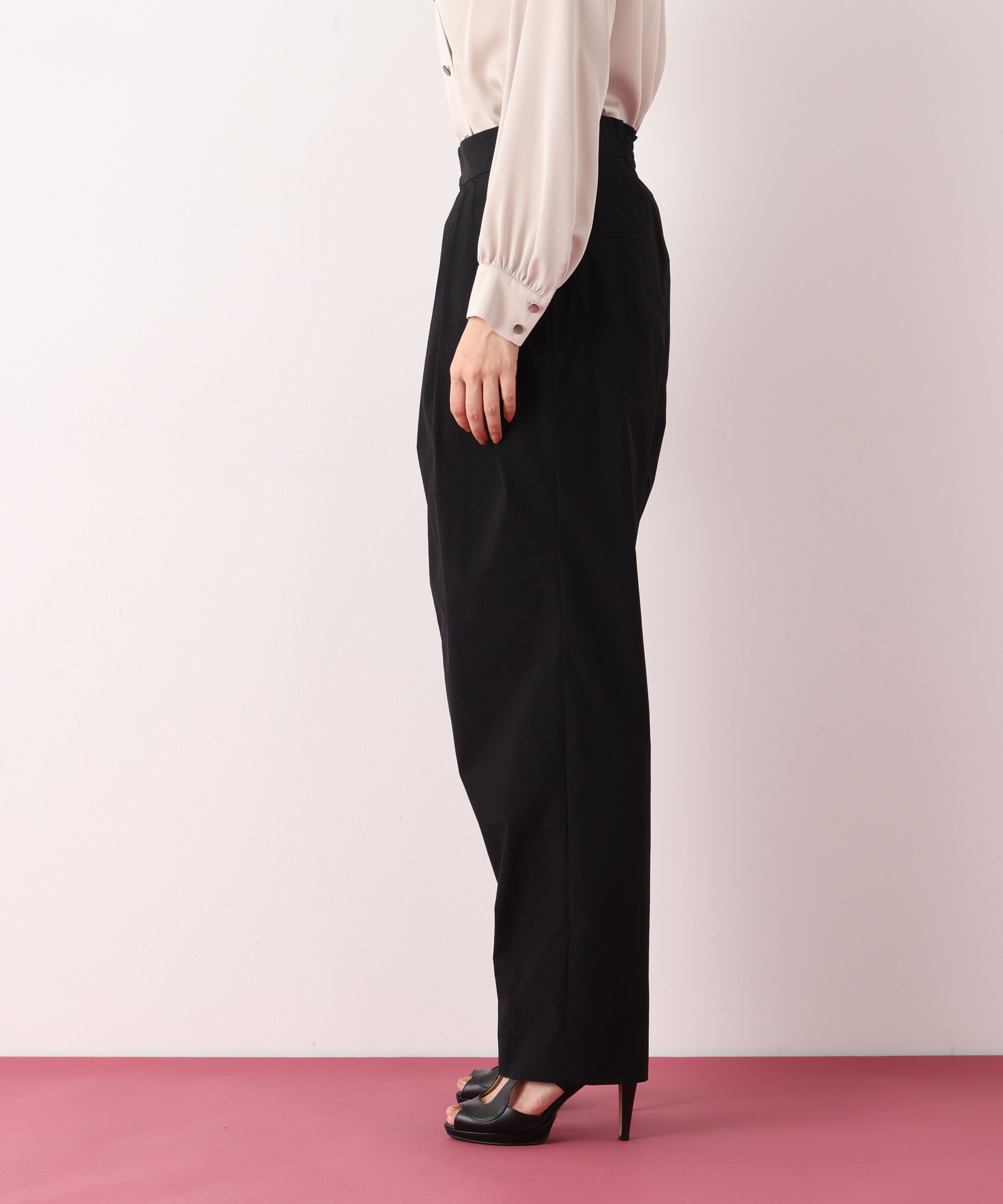  「タックボリュームパンツ」|その他|