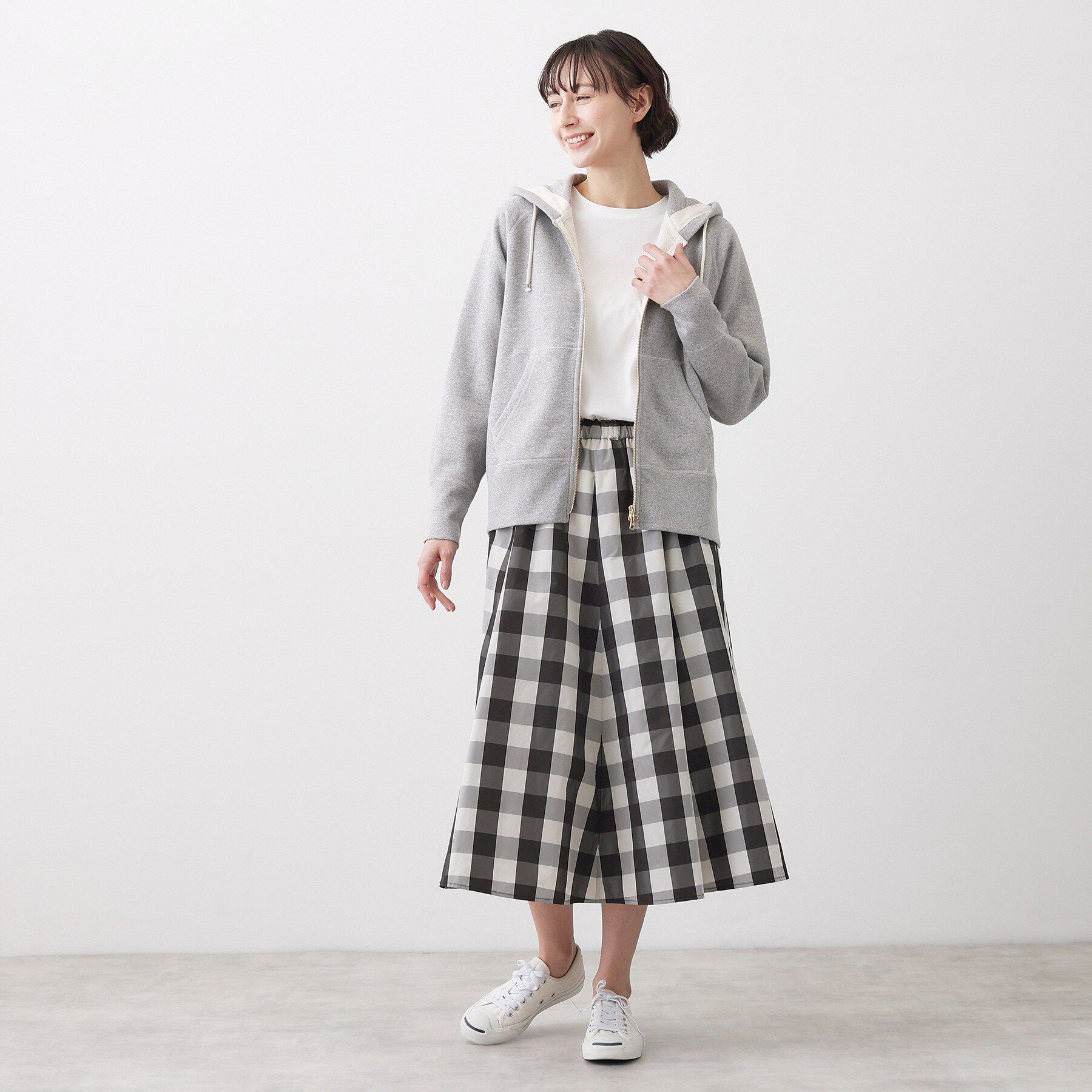 Dessin「【ユニセックス/洗える】吊り裏毛フーデッドパーカー」|パーカー|