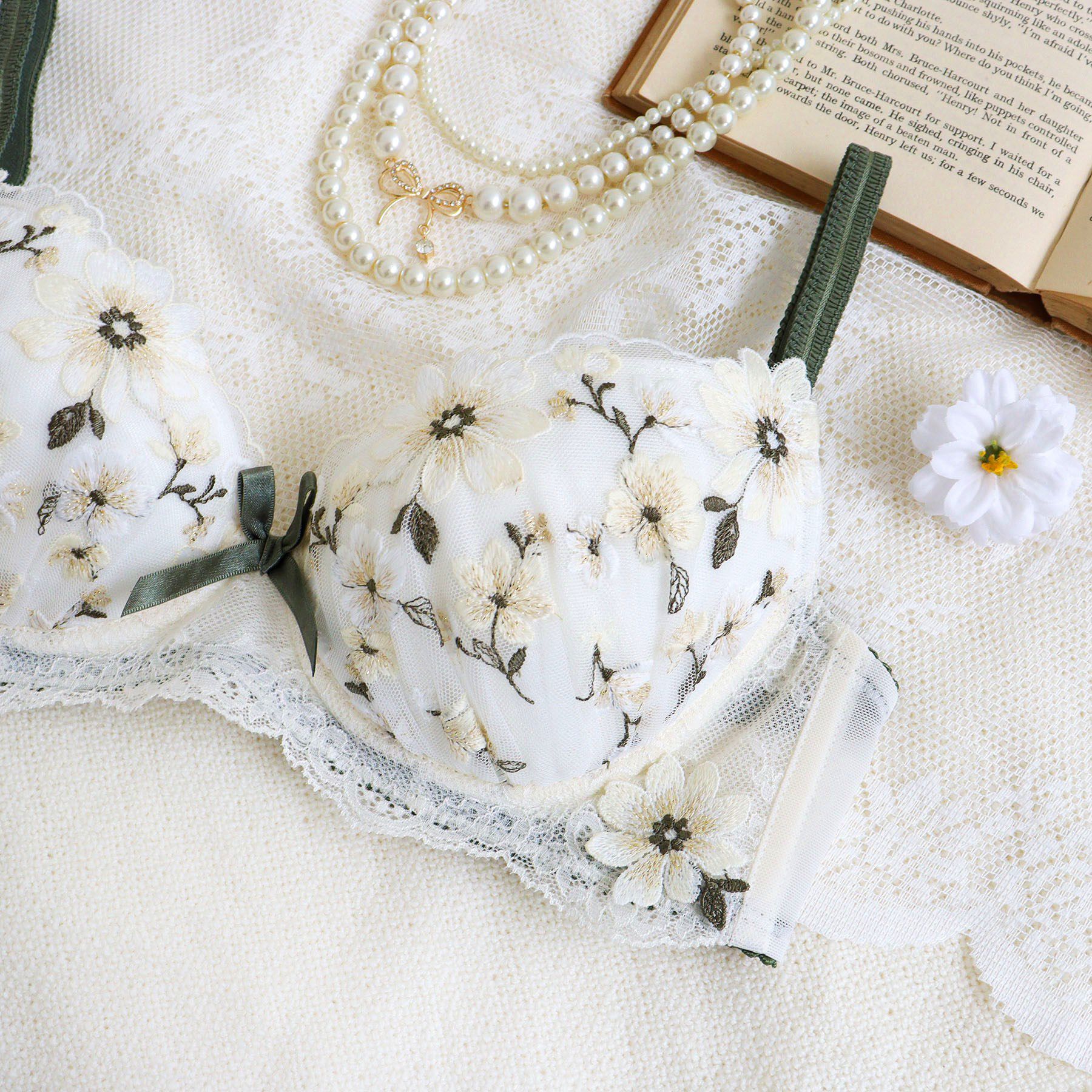 Risa Magli「アルマ ブラジャー （B-C） ＜スウィートリッチ＞」|インナー|