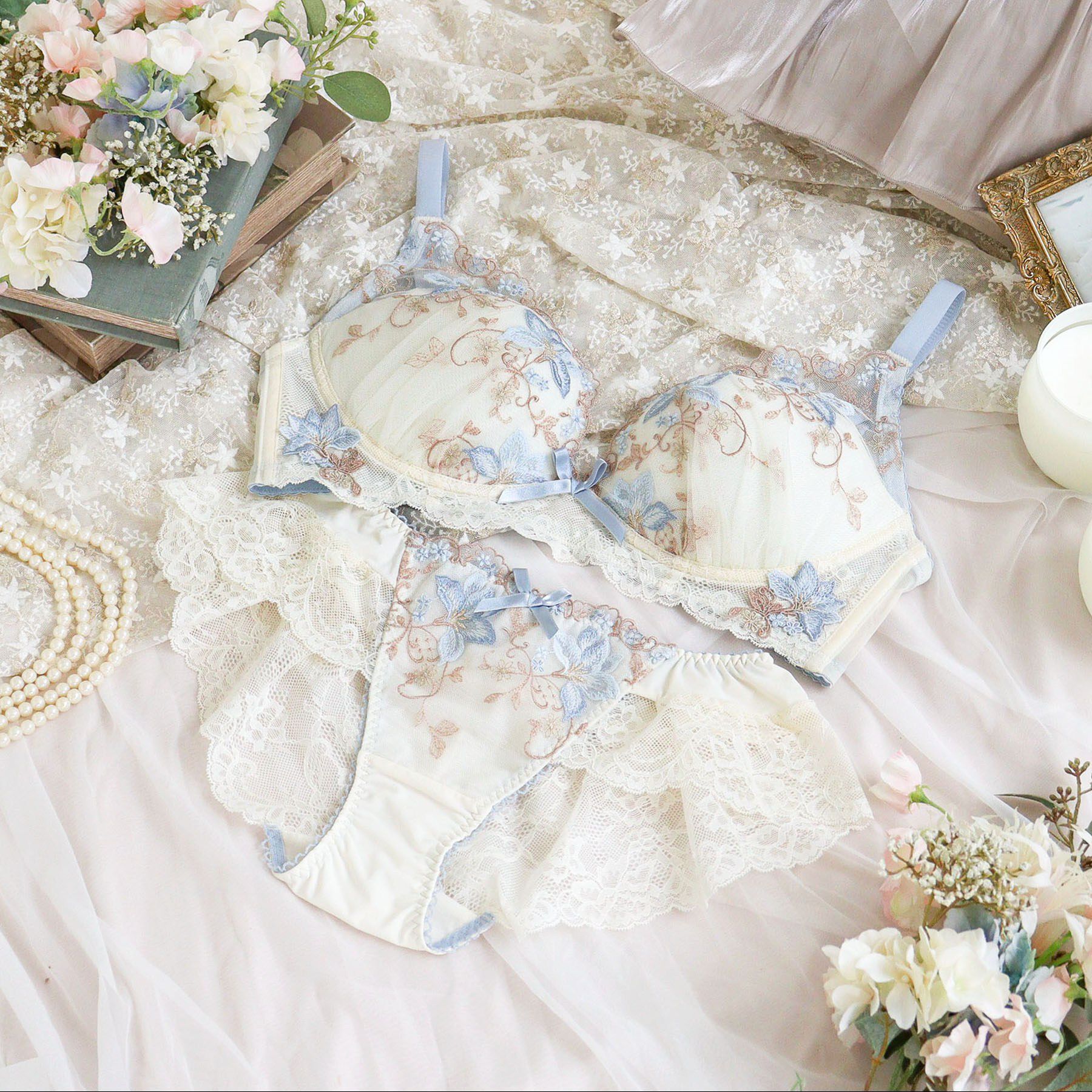 Risa Magli「フルーリ ノンワイヤーブラ (G) ＜メロフィータイプ＞」|インナー|