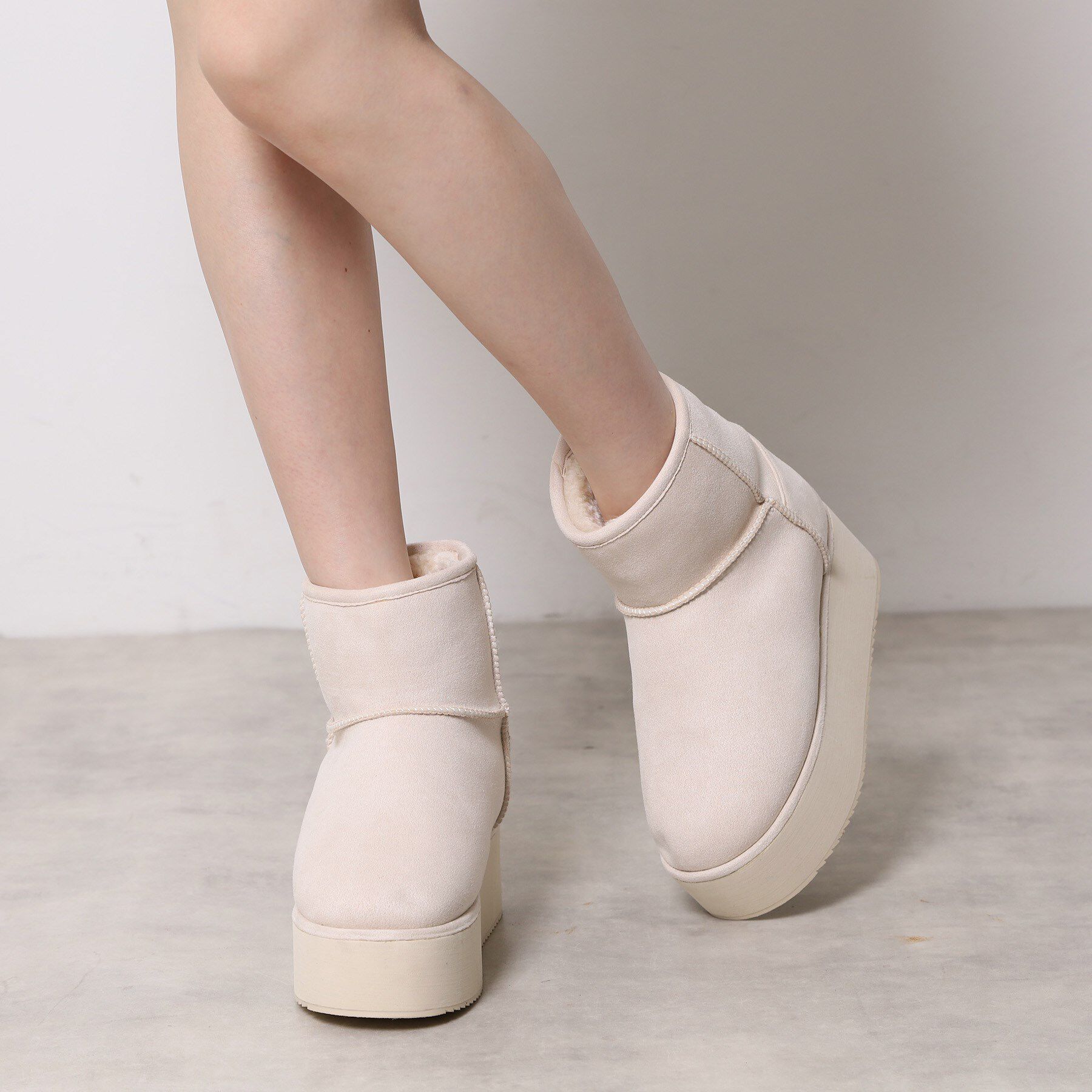 ESPERANZA「【EC先行販売】フェイクファー付き2WAYムートン調ブーツ」|ショートブーツ|