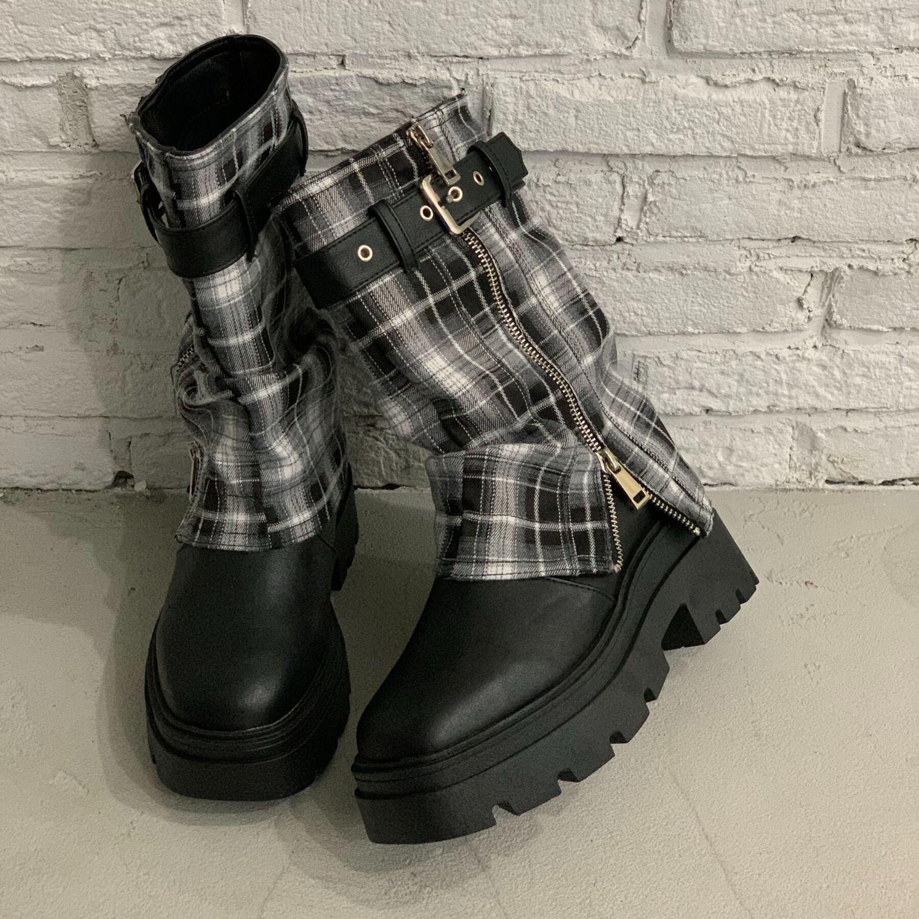 csT&P「ベルト付きカバーブーツ」|ショートブーツ|