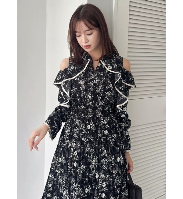 dazzlin「オープンショルダーフラワープリーツワンピース」|ワンピース|