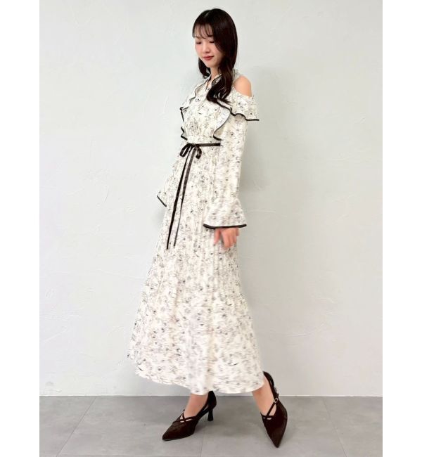 dazzlin「オープンショルダーフラワープリーツワンピース」|ワンピース|