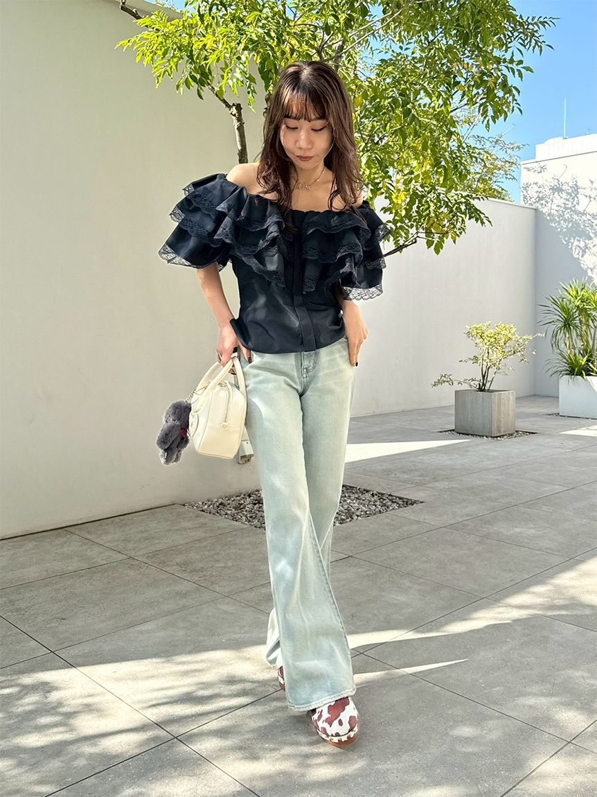 LILY BROWN「【WEB限定00サイズ】ストレッチセミフレアデニムパンツ」|デニム|