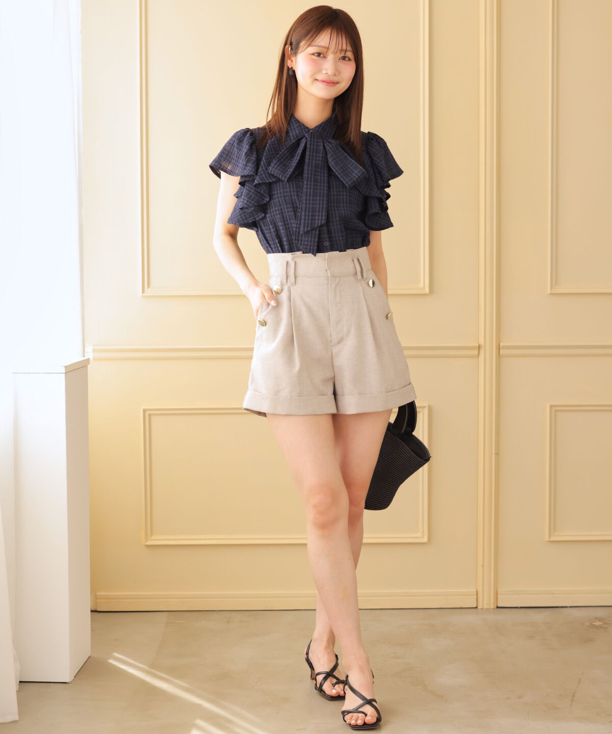 アンドクチュール「6/13(金)発売ライトタックショートパンツ」|キュロット|