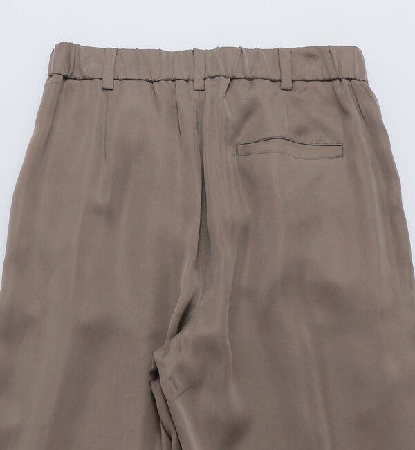 SHIPS「AMOMENTO: CUPRO 2TUCK WIDE PANTS」|スラックス|