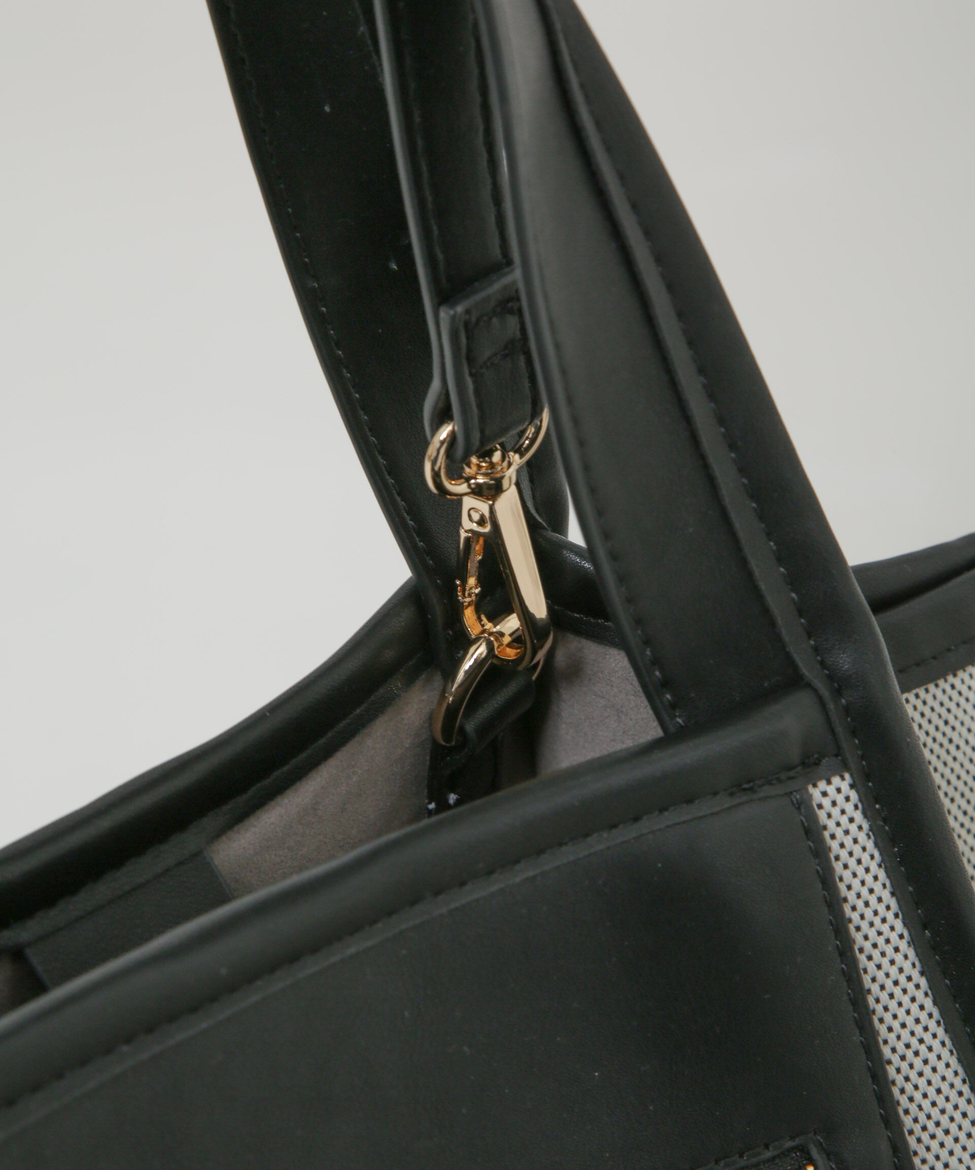 nano･universe「キャンバス&times;フェイクレザーポケットバッグ」|ショルダー・メッセンジャー|