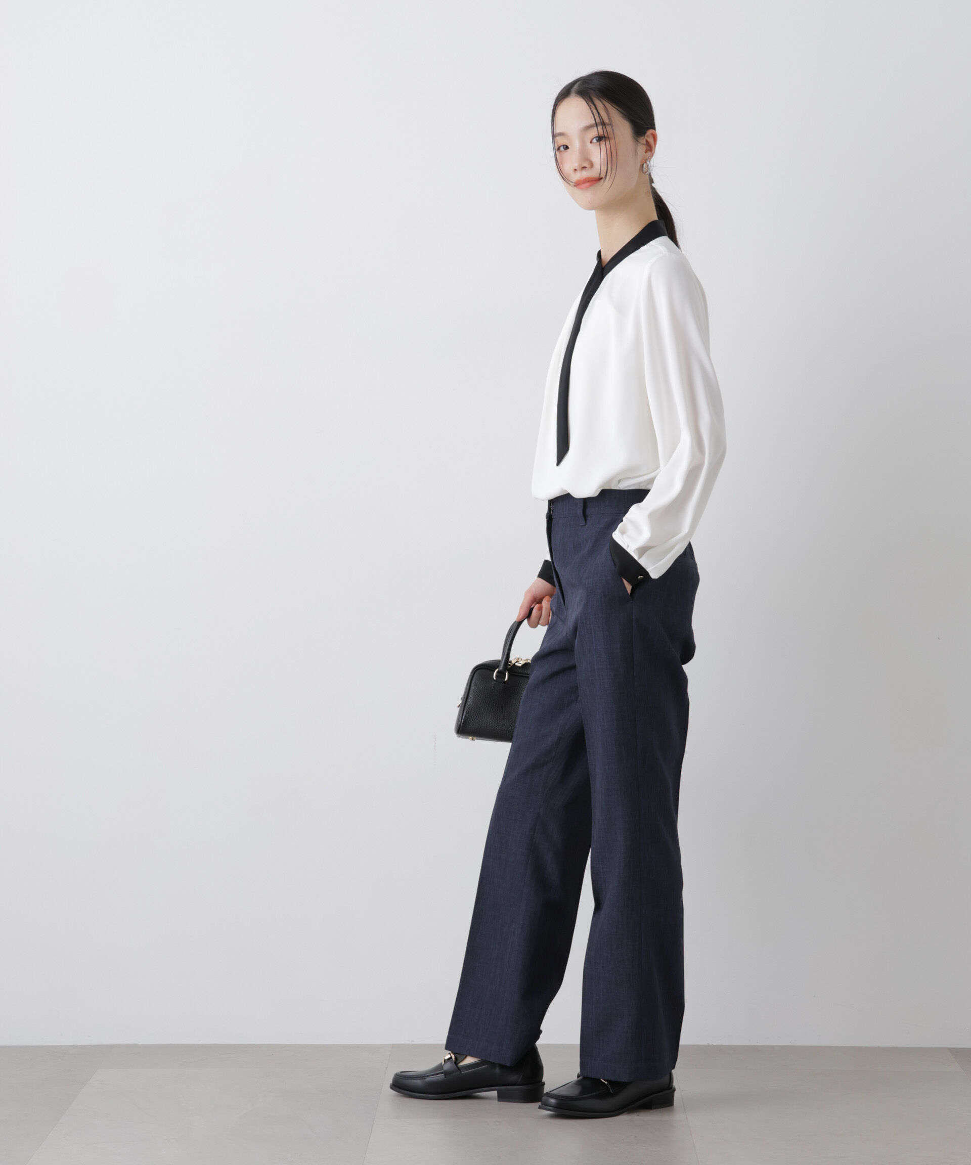 nano･universe「多機能センタープレスパンツ(セットアップ可)」|チノ|