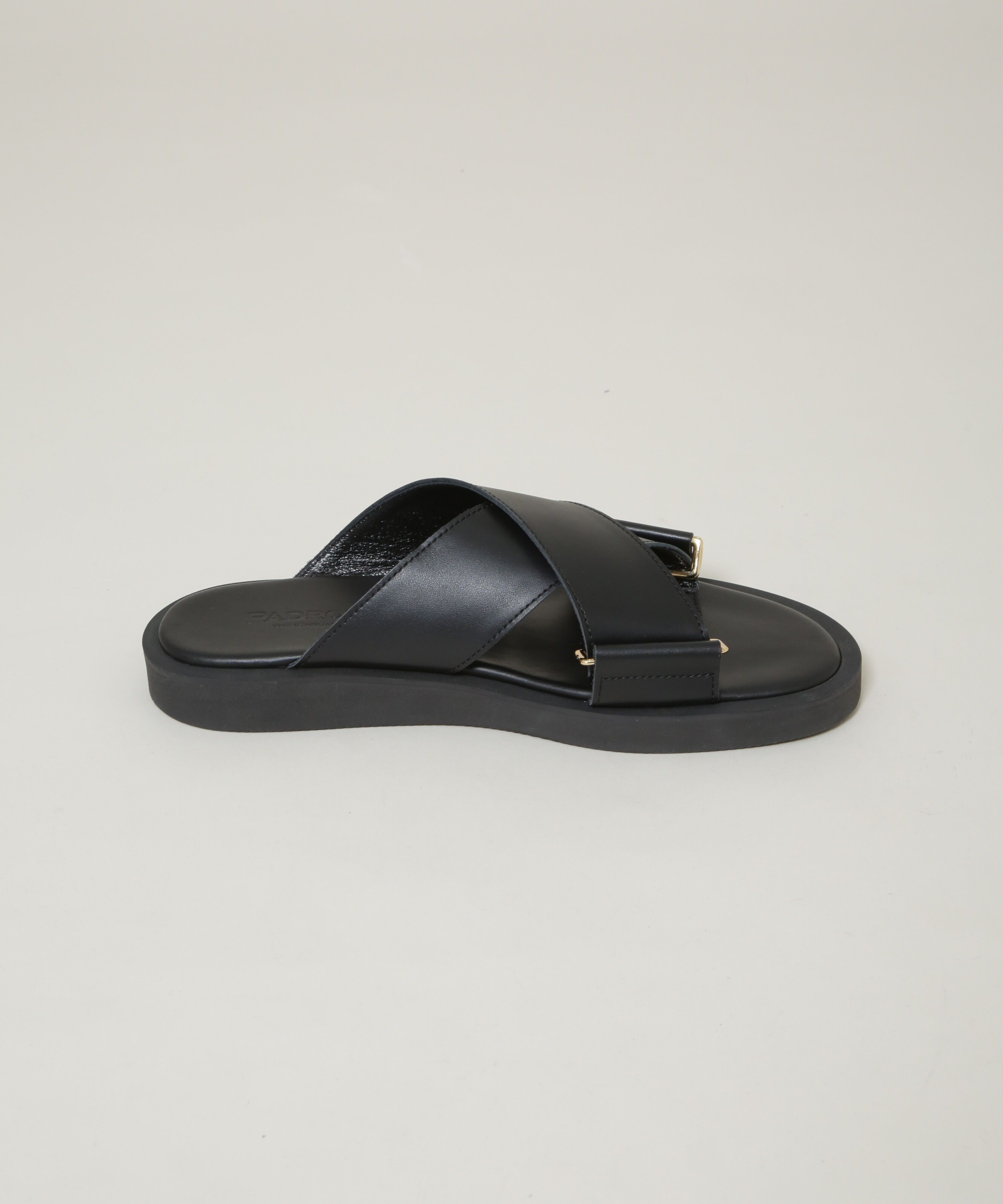 nano･universe「PADRONE THE STANDARD LINE/別注CROSS STRAP SANDAL/クロスストラップ」|サンダル|