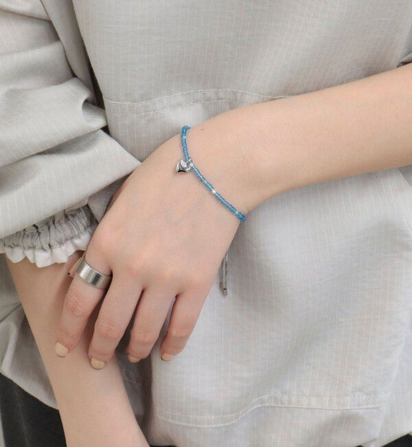 fredy emue「ビーズ&times;ハートトップブレス」|ブレスレット・バングル|