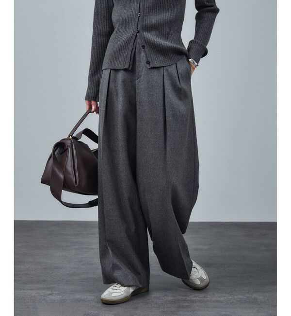 SALON adam et rope'「ウールタックワイドパンツ / セットアップ対応」|スラックス|