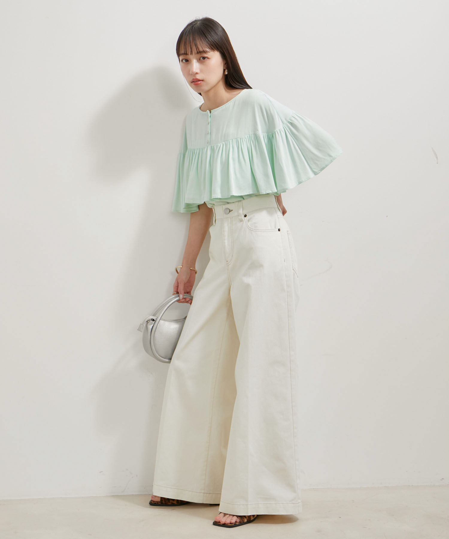 VIS「【前後2WAY】ラッフルブラウス」|シャツ・ブラウス|