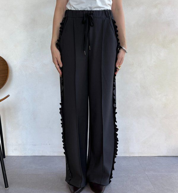  「【WEB限定】カットジョーゼットサイドフリルパンツ」|チノ|