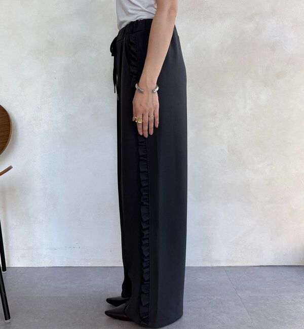  「【WEB限定】カットジョーゼットサイドフリルパンツ」|チノ|