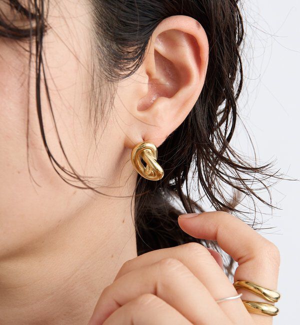  「【R.good(アールドットグッド)】ノットモチーフピアス」|ブローチ・コサージュ|ゴールド