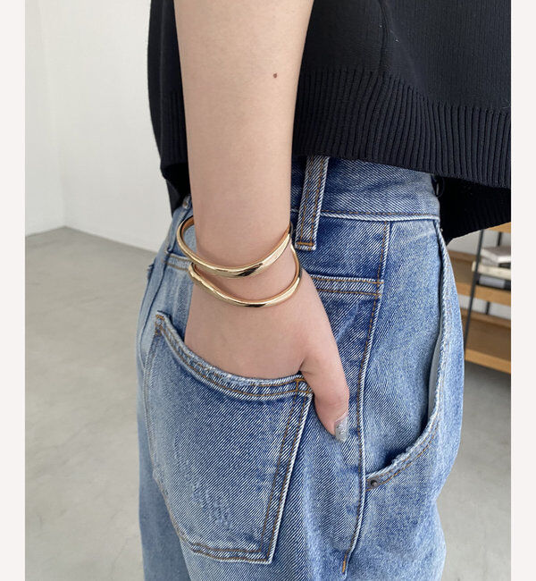  「〈GOLDY/ゴールディ〉トリミングWAVEバングル」|リング|