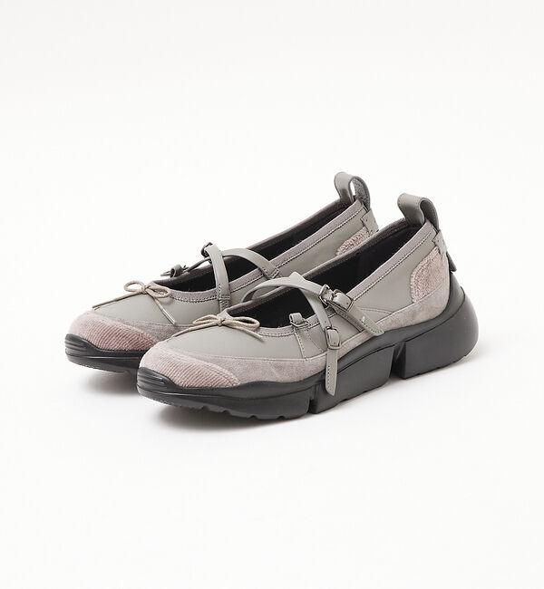 AU BANNISTER「バレエモチーフスニーカー」|スニーカー|