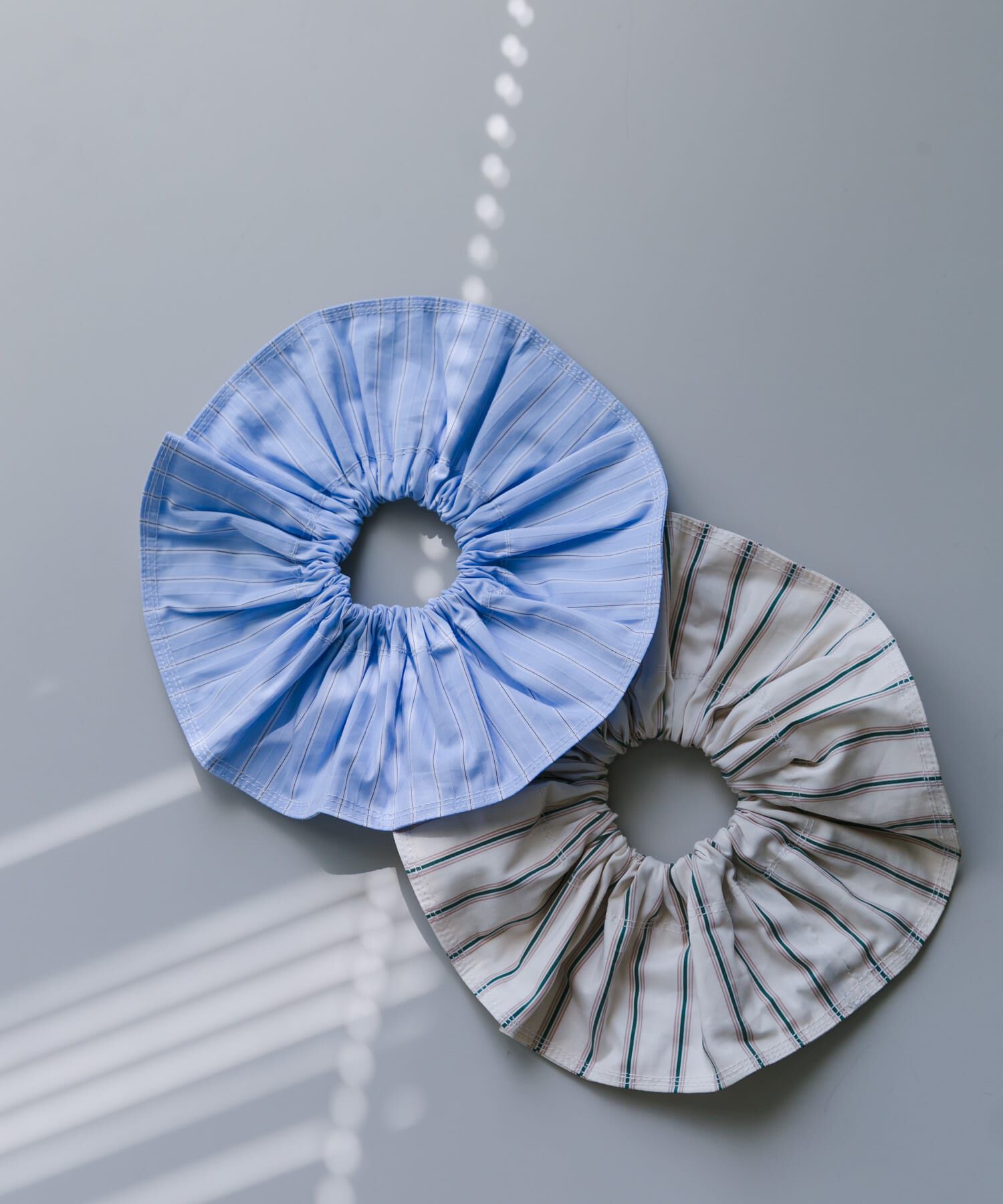 SMELLY「ストライプビッグシュシュ」|ヘアゴム・シュシュ|