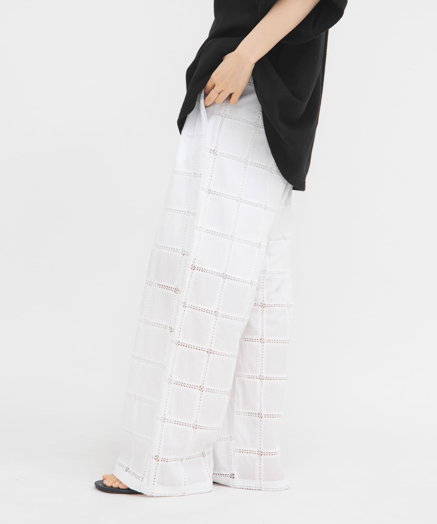  「アイレットエンブロイダリーパンツ」|その他|