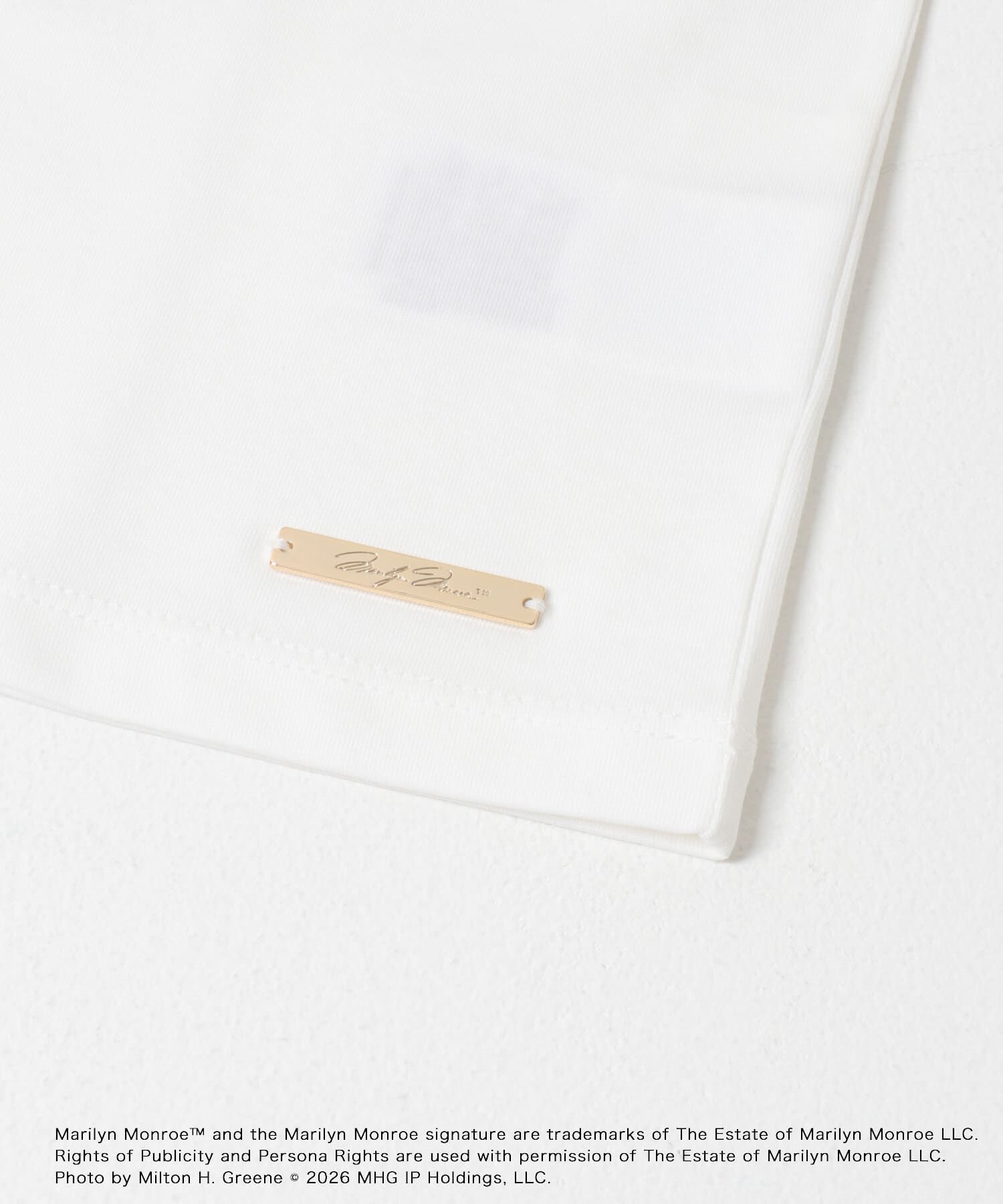 SENSE OF PLACE by URBAN RESEARCH「『別注』MARILYNMONROE&times;SENSE OF PLACE　チュールグラフィックTシャツ」|Tシャツ・カットソー|