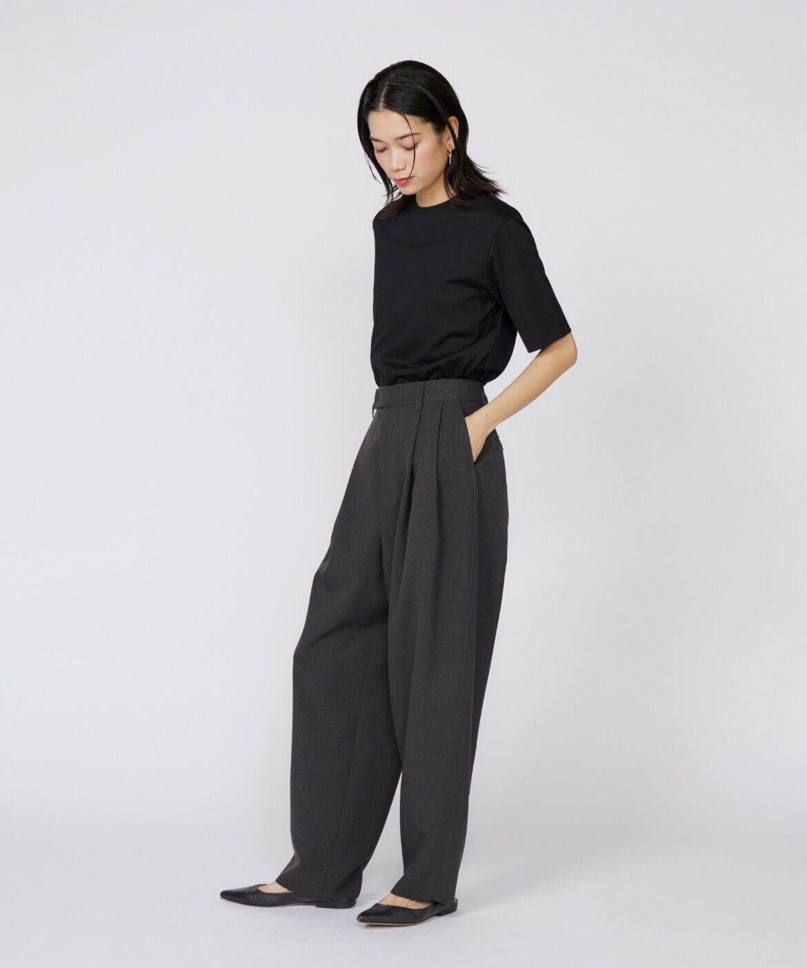 INED「サイドスリットデザインTシャツ」|Tシャツ・カットソー|