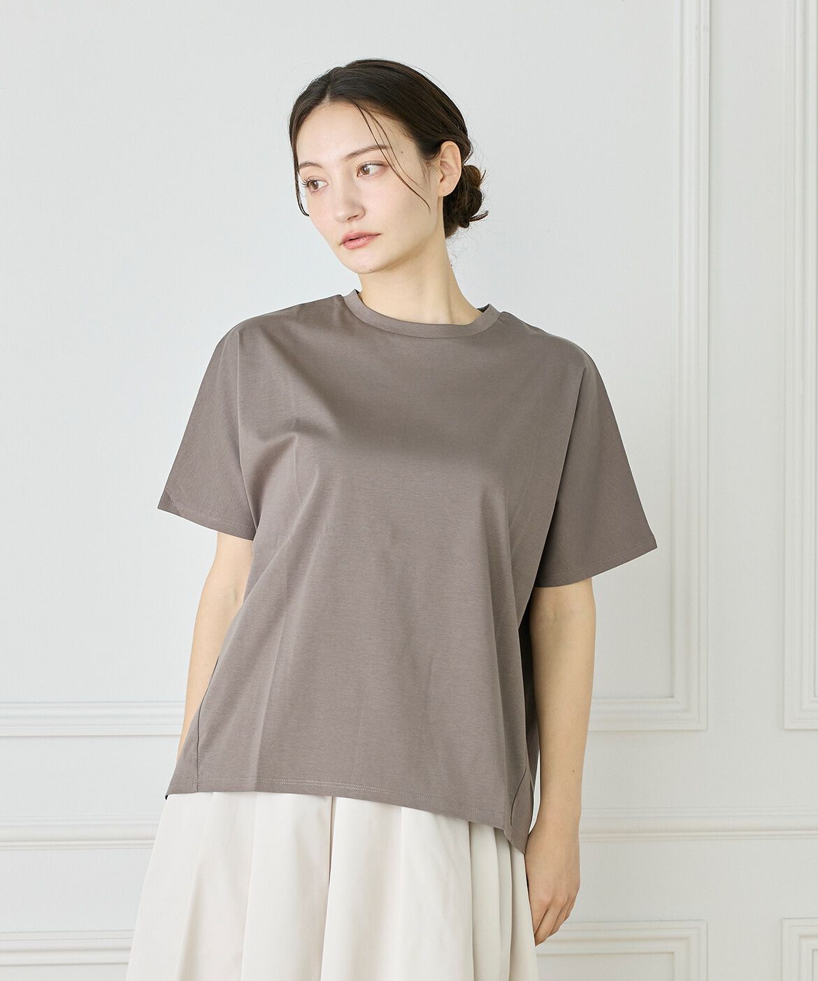 DAY by DAY it&rsquo;s international「ドルマンスリーブクルーネックTシャツ」|Tシャツ・カットソー|ブラウン