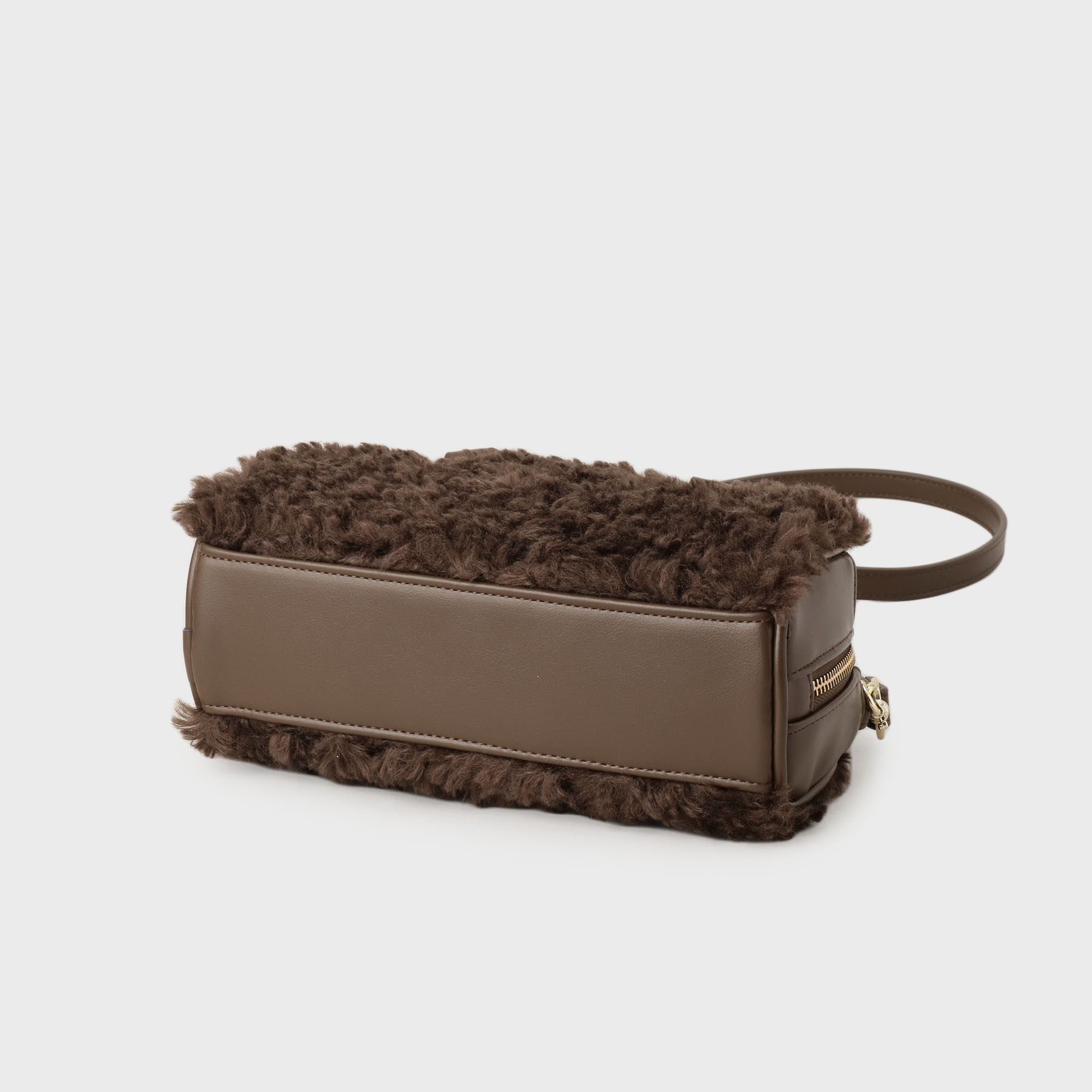 UNTITLED「【2Way/トレンド】フェイクファーボストンバッグ」|ボストンバッグ|