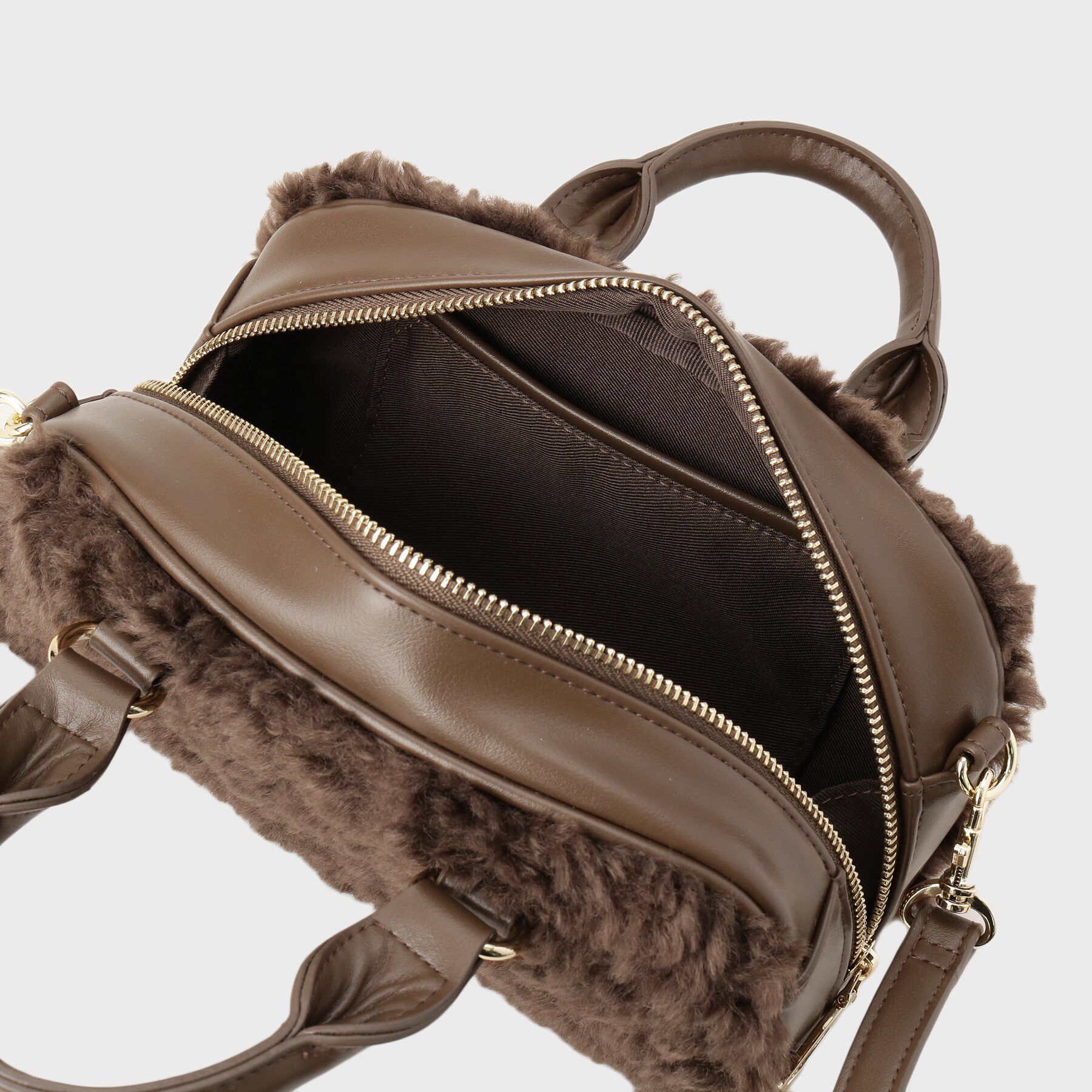 UNTITLED「【2Way/トレンド】フェイクファーボストンバッグ」|ボストンバッグ|