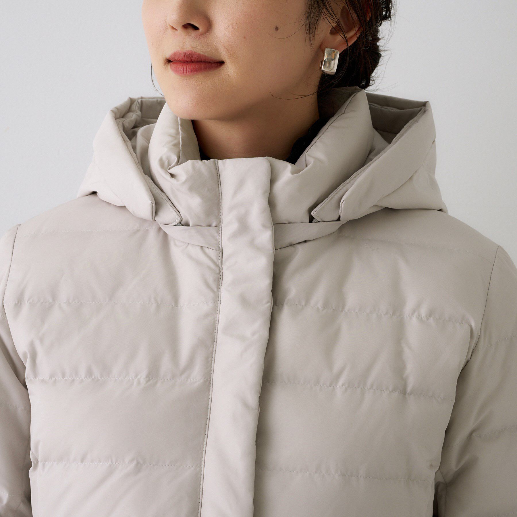 UNTITLED「【はっ水機能/フード取り外し可】ミディダウンコート」|ダウン|