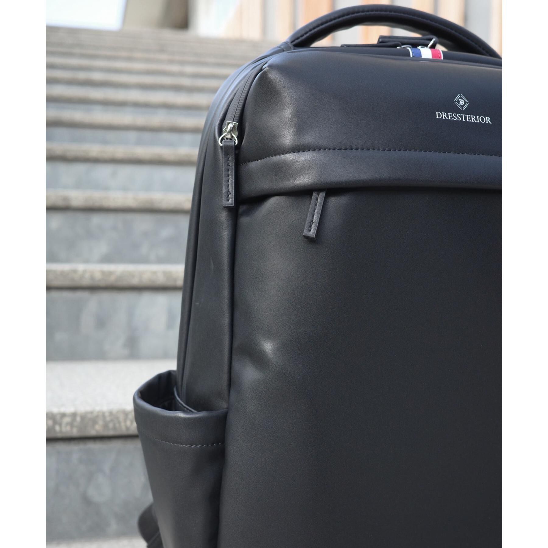 DRESSTERIOR「【荷重軽減】サスペンション リサイクルレザーバックパック」|リュック|