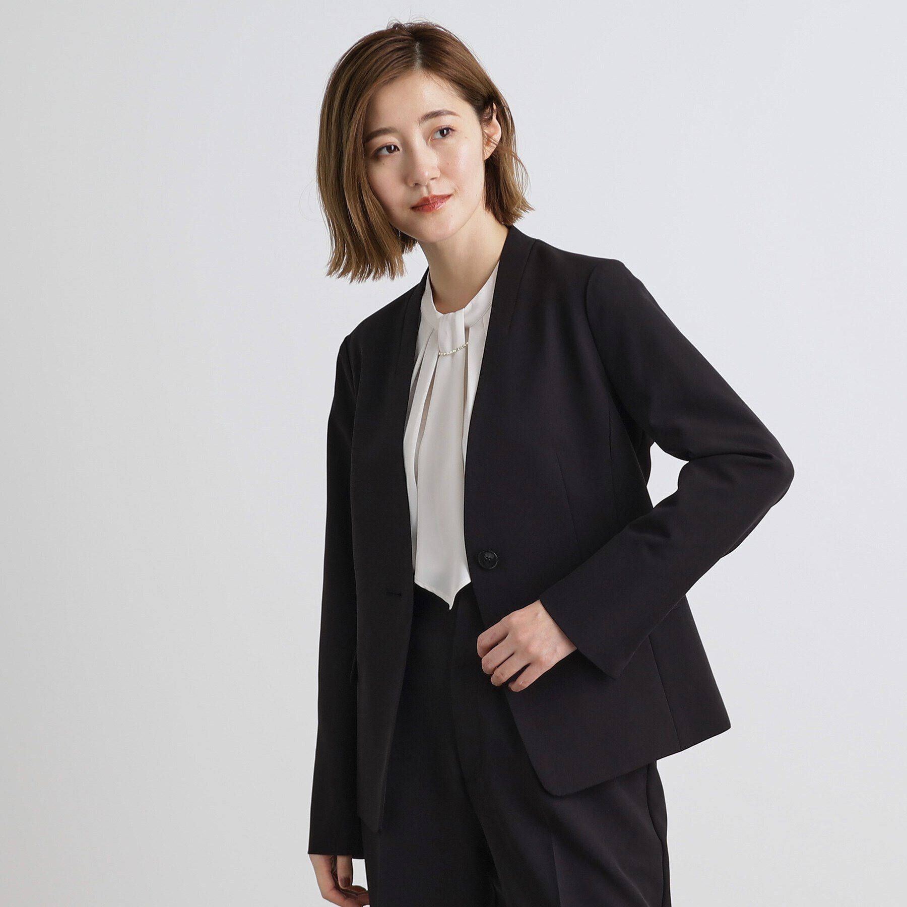 grove「しなやかストレッチ イージーケアジャケット」|ノーカラージャケット|