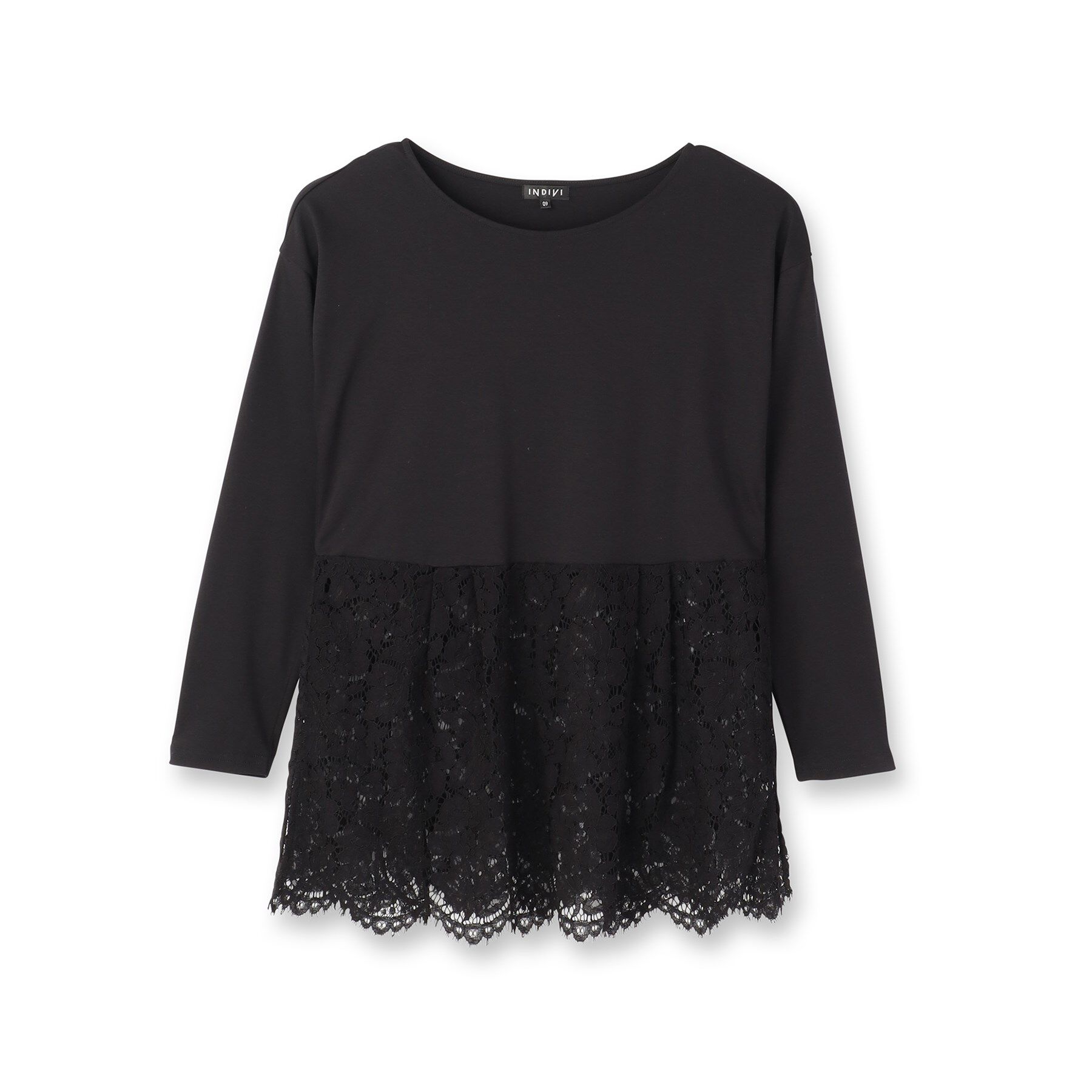 INDIVI「【レイヤードにおすすめ】レース切り替えカットソー」|Tシャツ・カットソー|