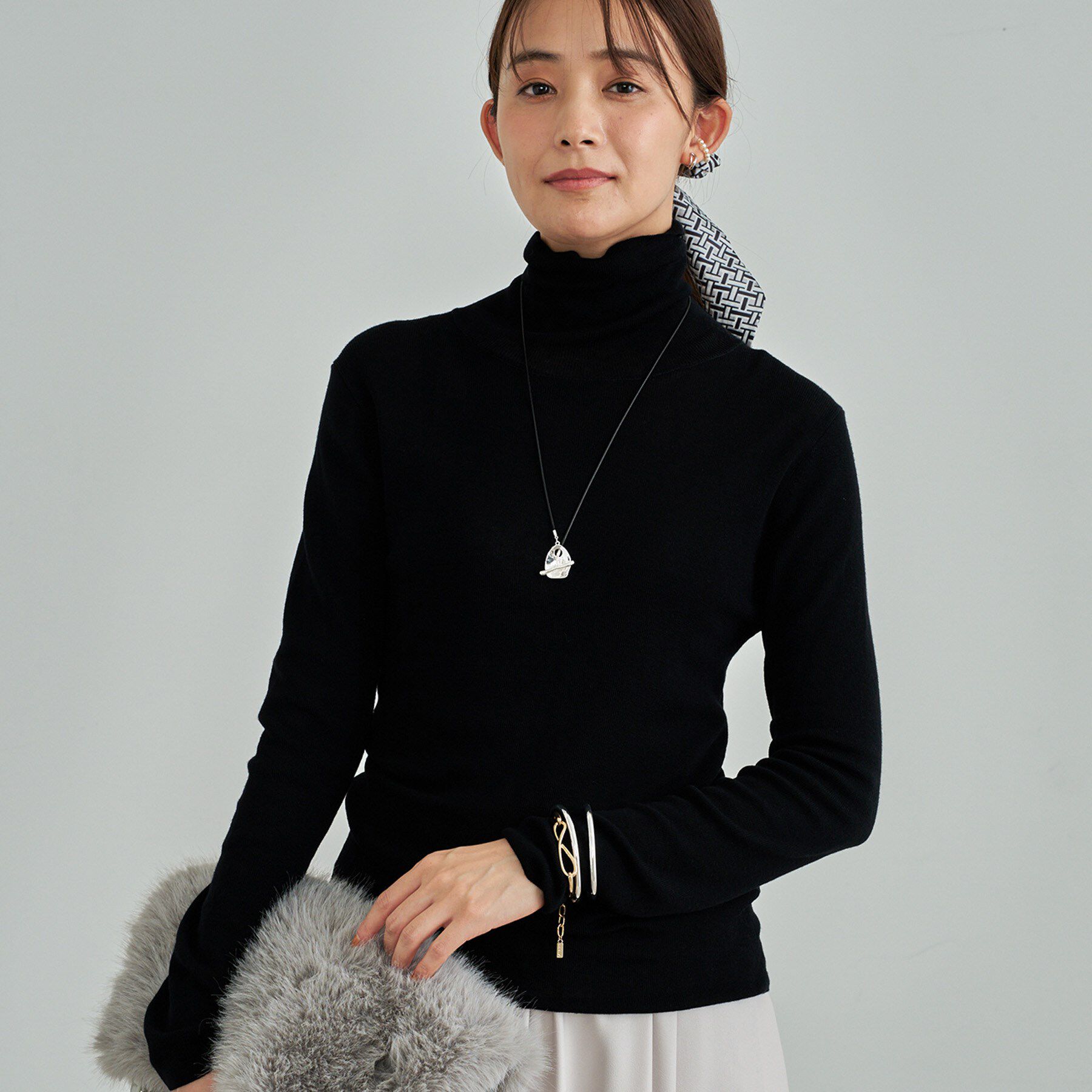 INDIVI「【洗える／薄手／ラメ】シアーラメニット」|ニット・セーター|